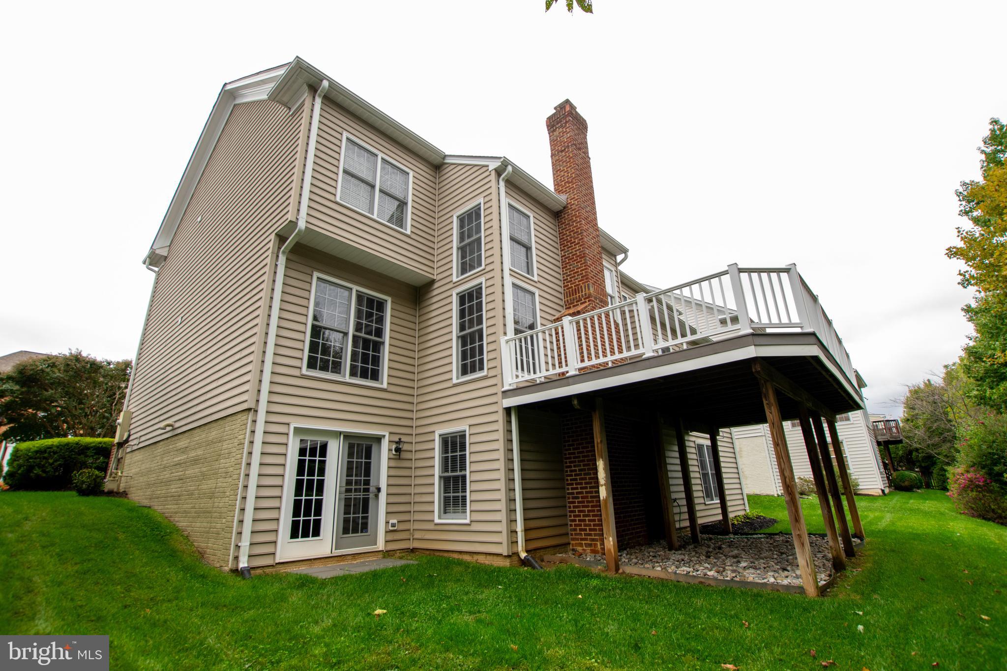 FALLSGROVE - Residential Lease