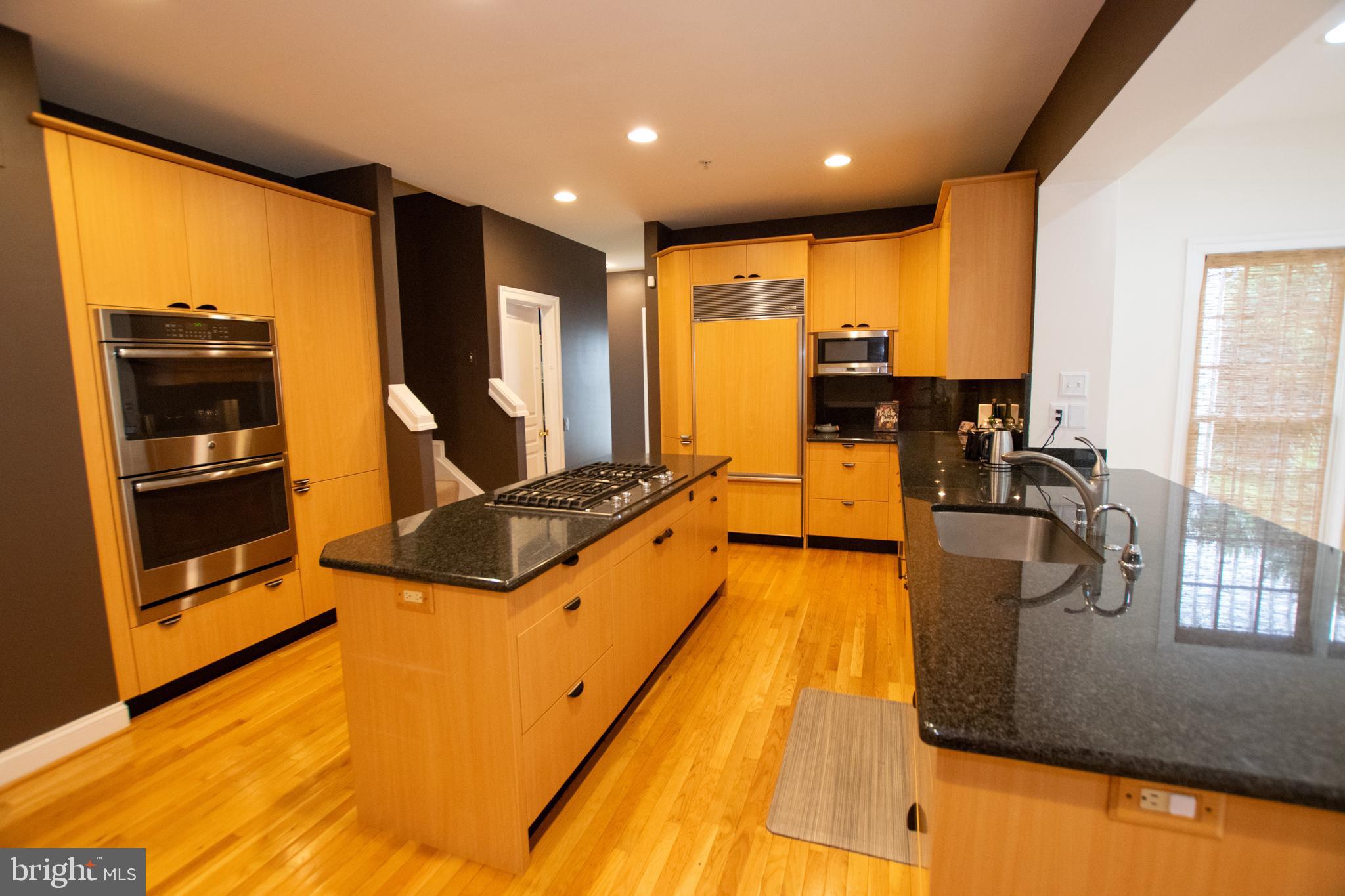 FALLSGROVE - Residential Lease