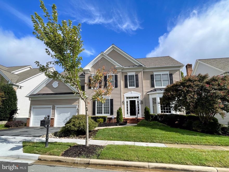 You must see this STUNNING single family home seamlessly blends sophistication & comfort. It’s spacious, full of natural sunlight, and situated in Fallsgrove, backing to preserved land so close to the City center of Rockville. With 5 bedrooms, 4 full bathrooms, as well as a private office & powder room on the main level, huge deck, walk out basement, this beautifully renovated home offers an abundance of space & luxury for any lifestyle. Close to shops and I-270.