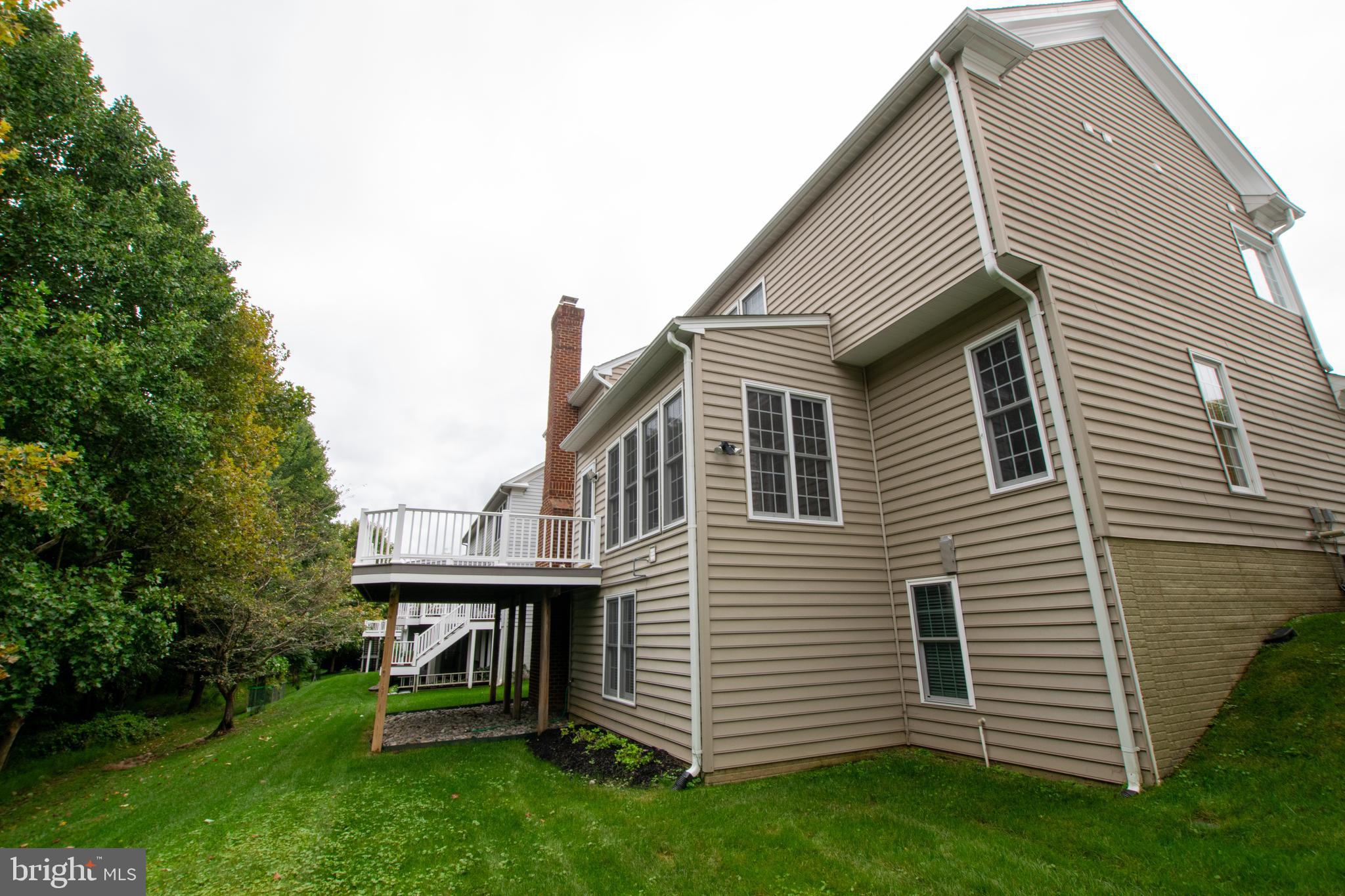 FALLSGROVE - Residential Lease