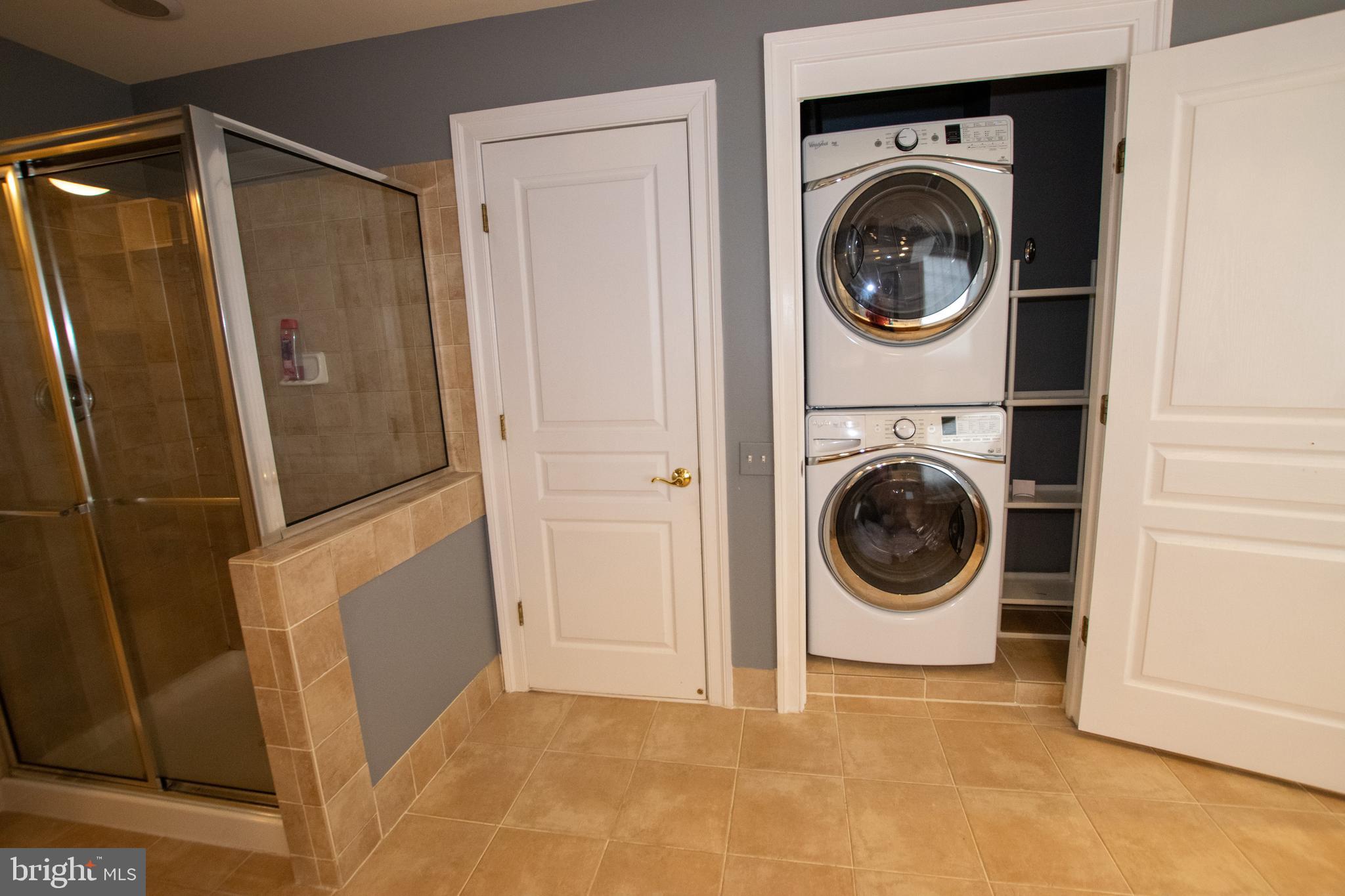 FALLSGROVE - Residential Lease