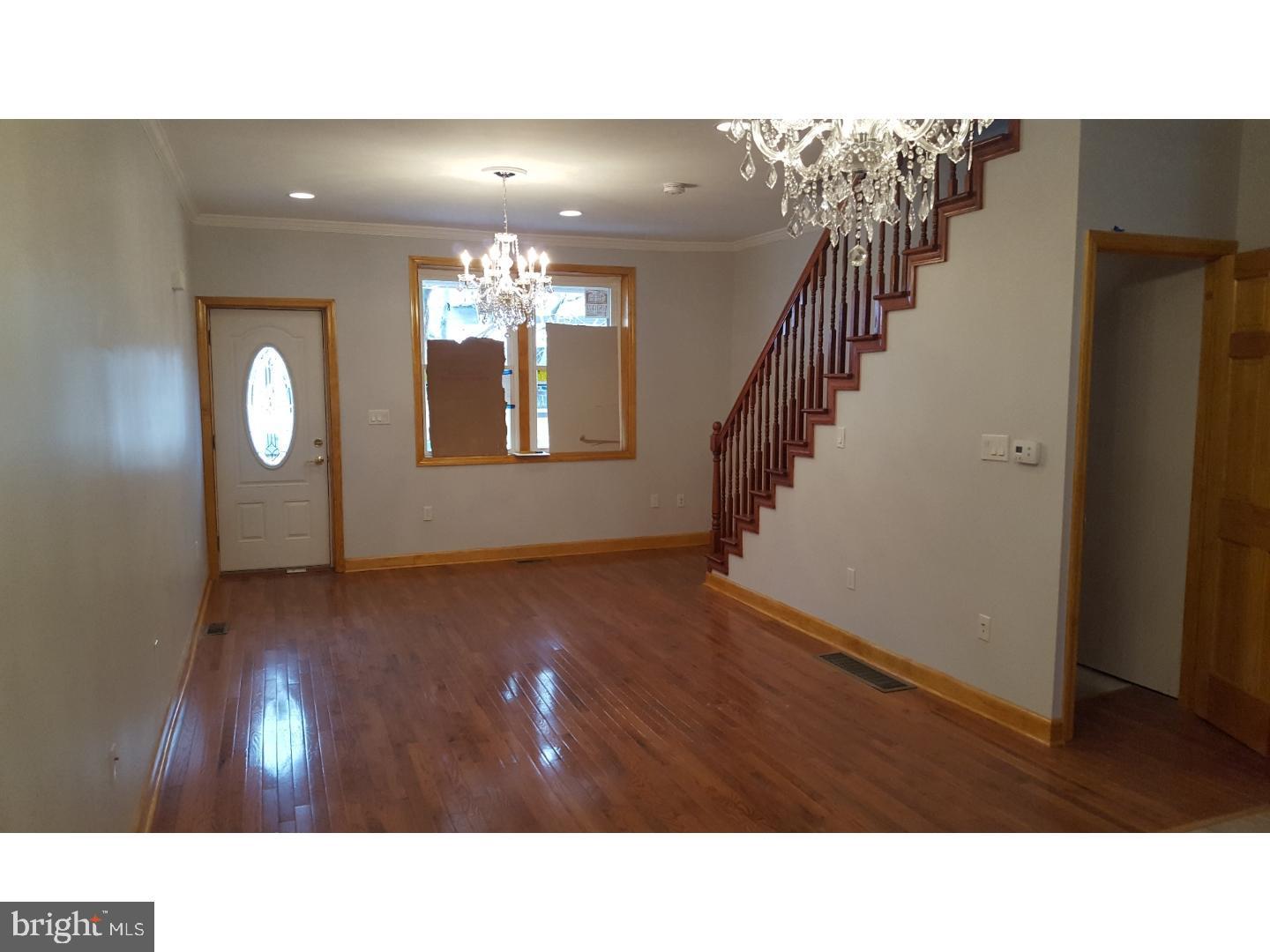 2625 S DARIEN STREET