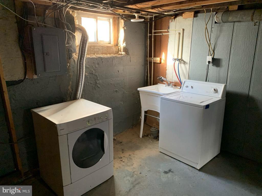 CURTIS BAY - Residential