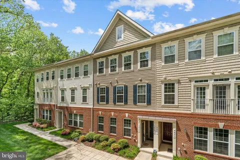 4820 Dane Ridge Circle, Woodbridge, VA MLS: VAPW2092636