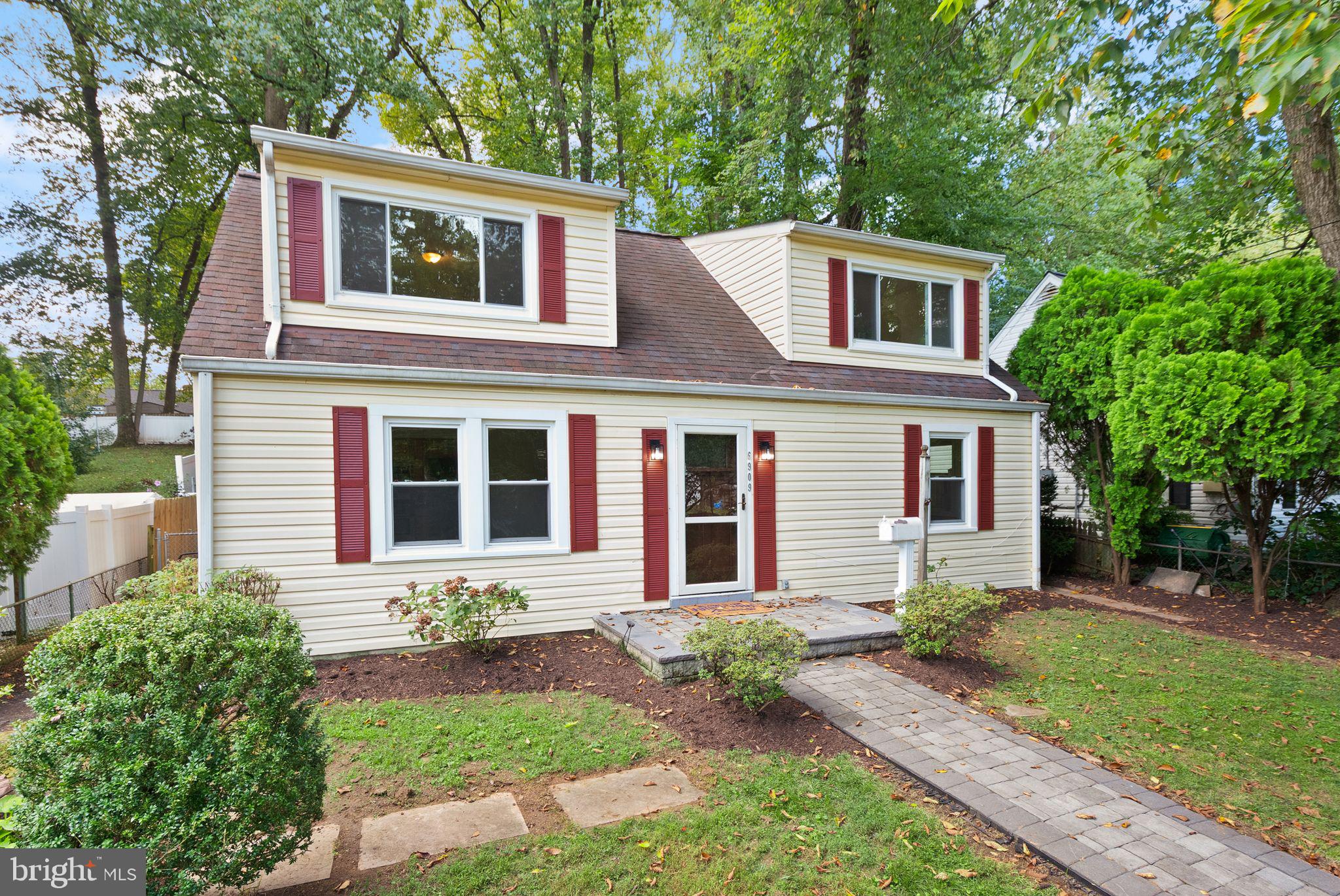 6909 CUSTIS PARKWAY