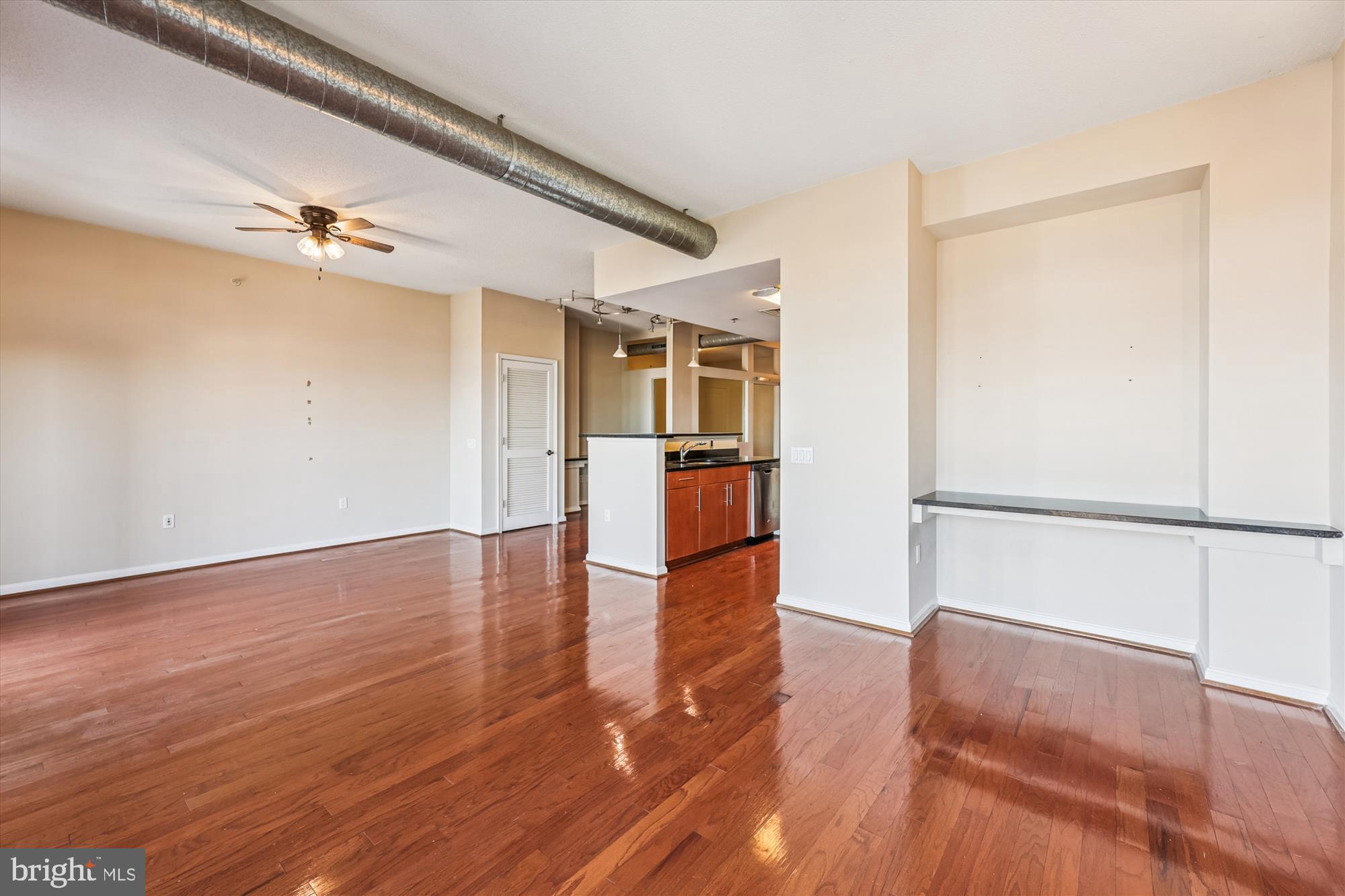 1390 KENYON STREET NW 702