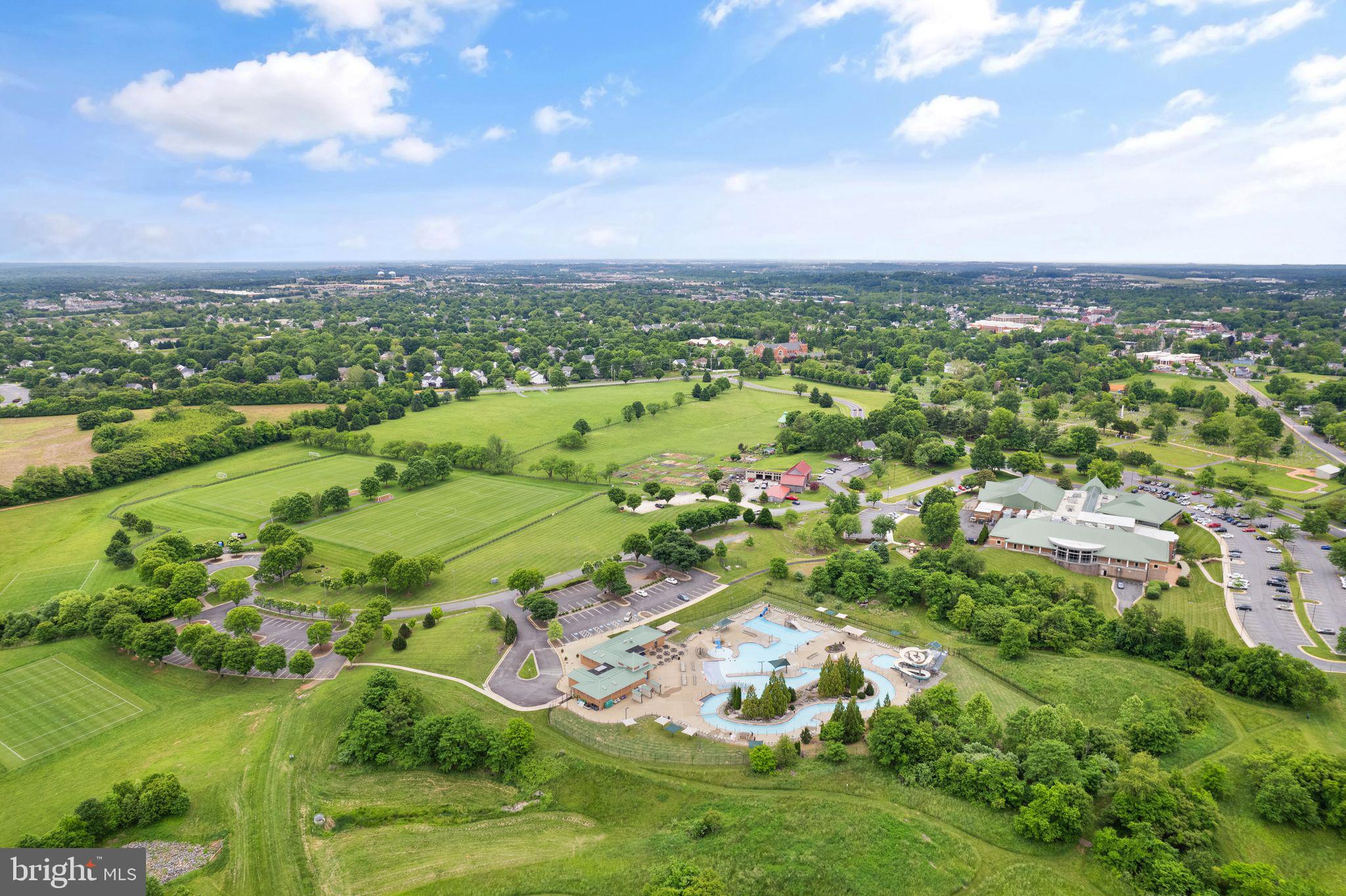 SPRING LAKES - Residential