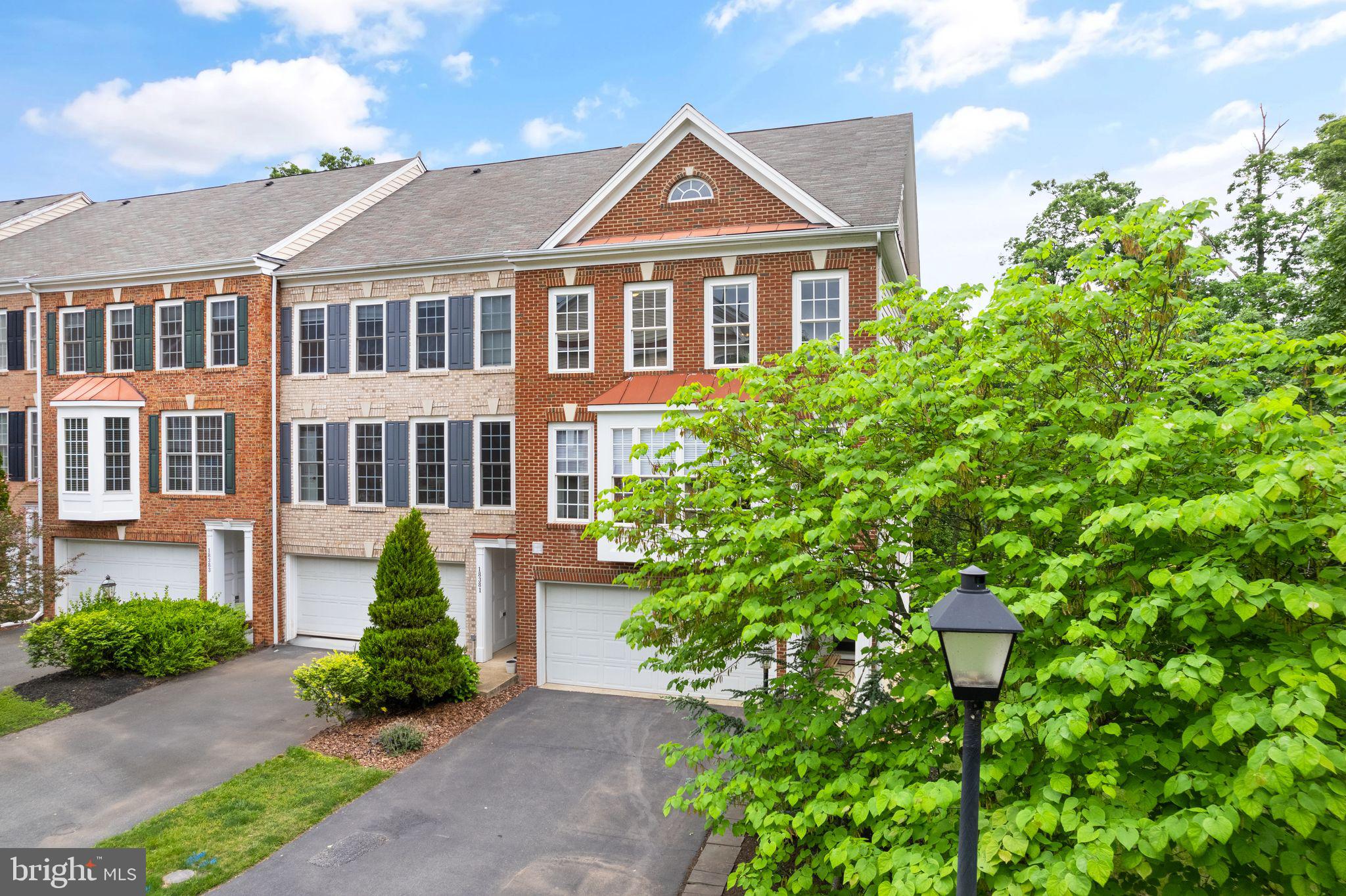 SPRING LAKES - Residential