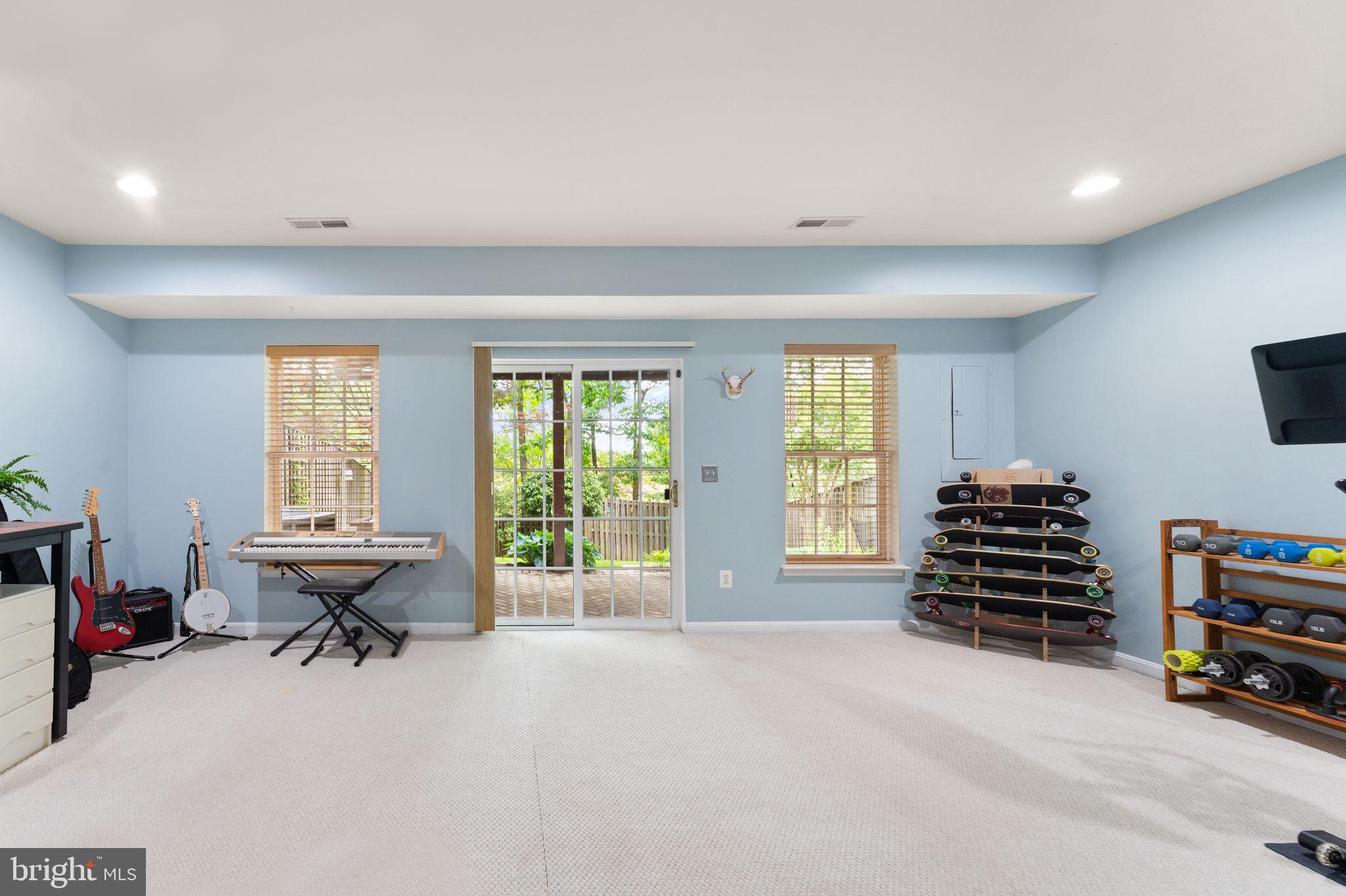 SPRING LAKES - Residential