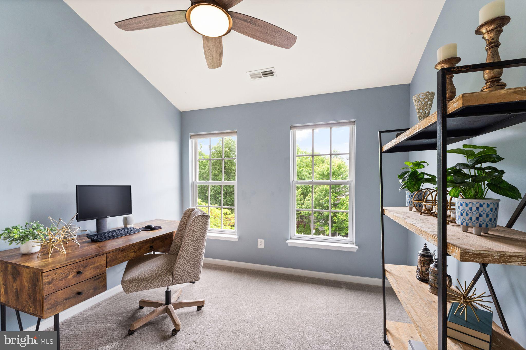 SPRING LAKES - Residential