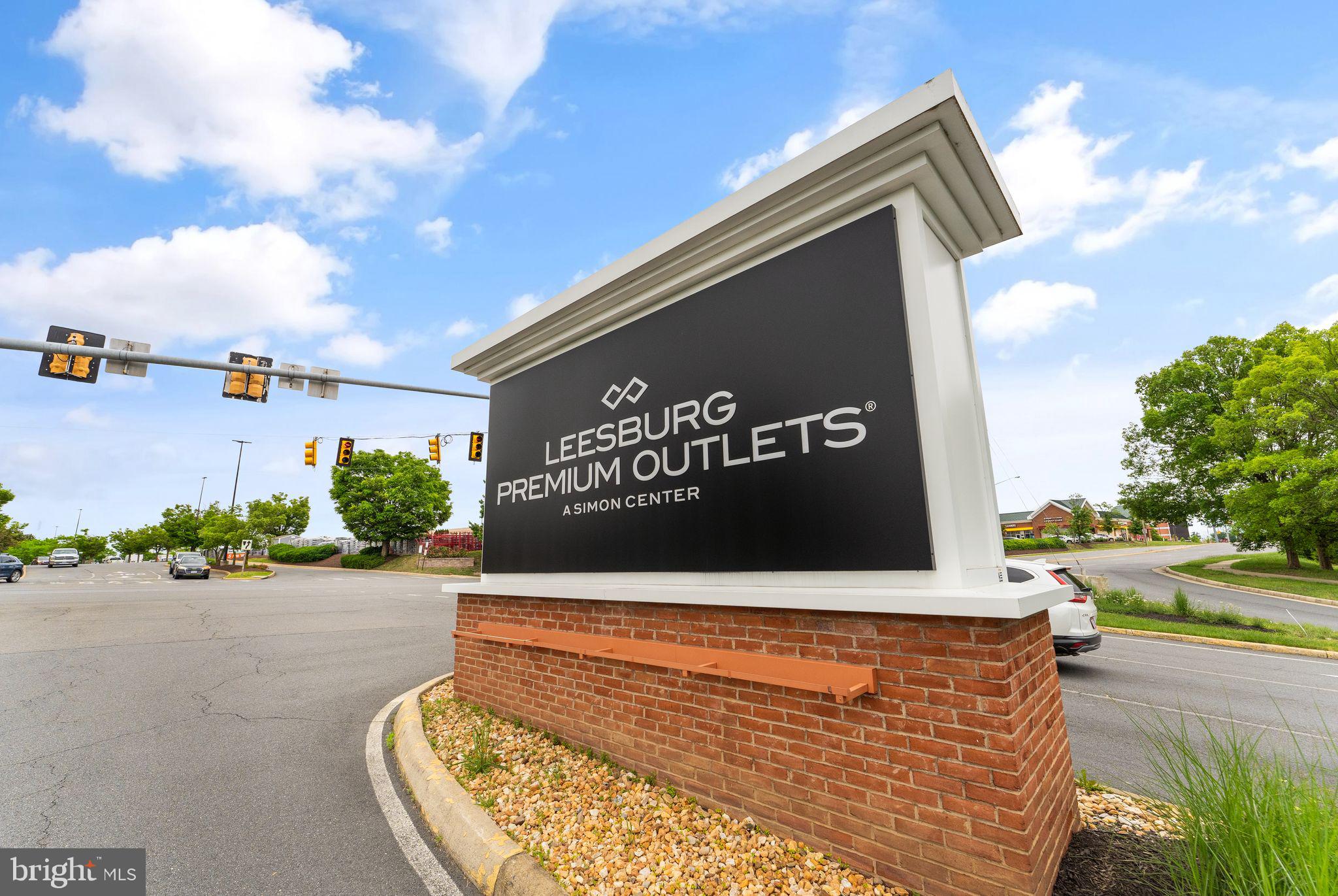 SPRING LAKES - Residential