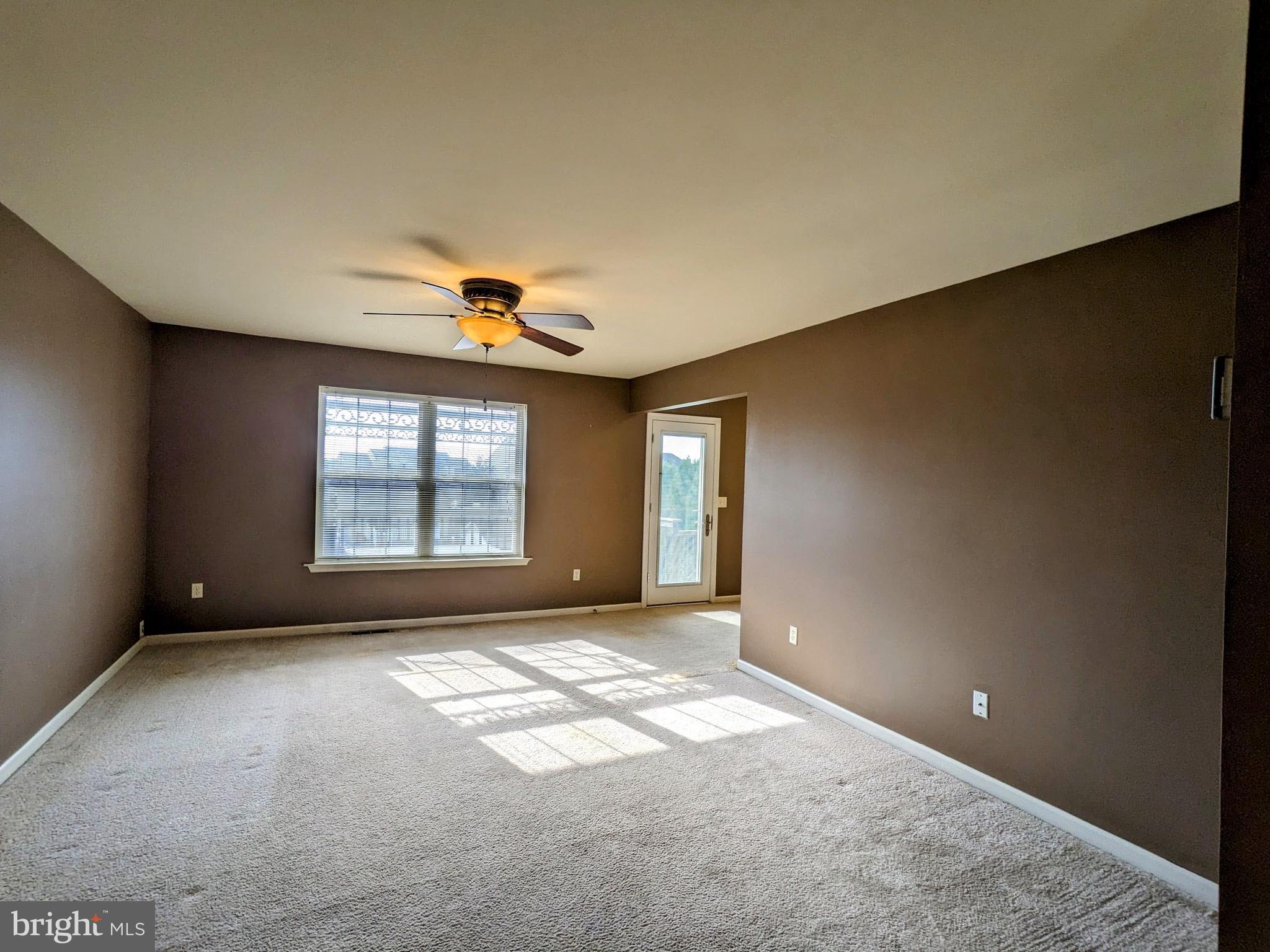 PENNS CHASE - Residential