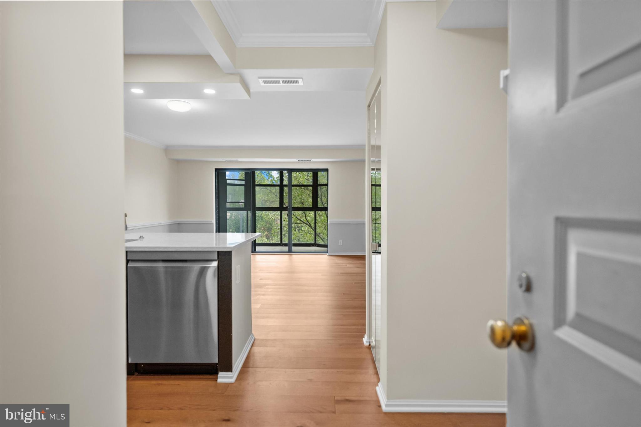 2100 LANGSTON BOULEVARD 409