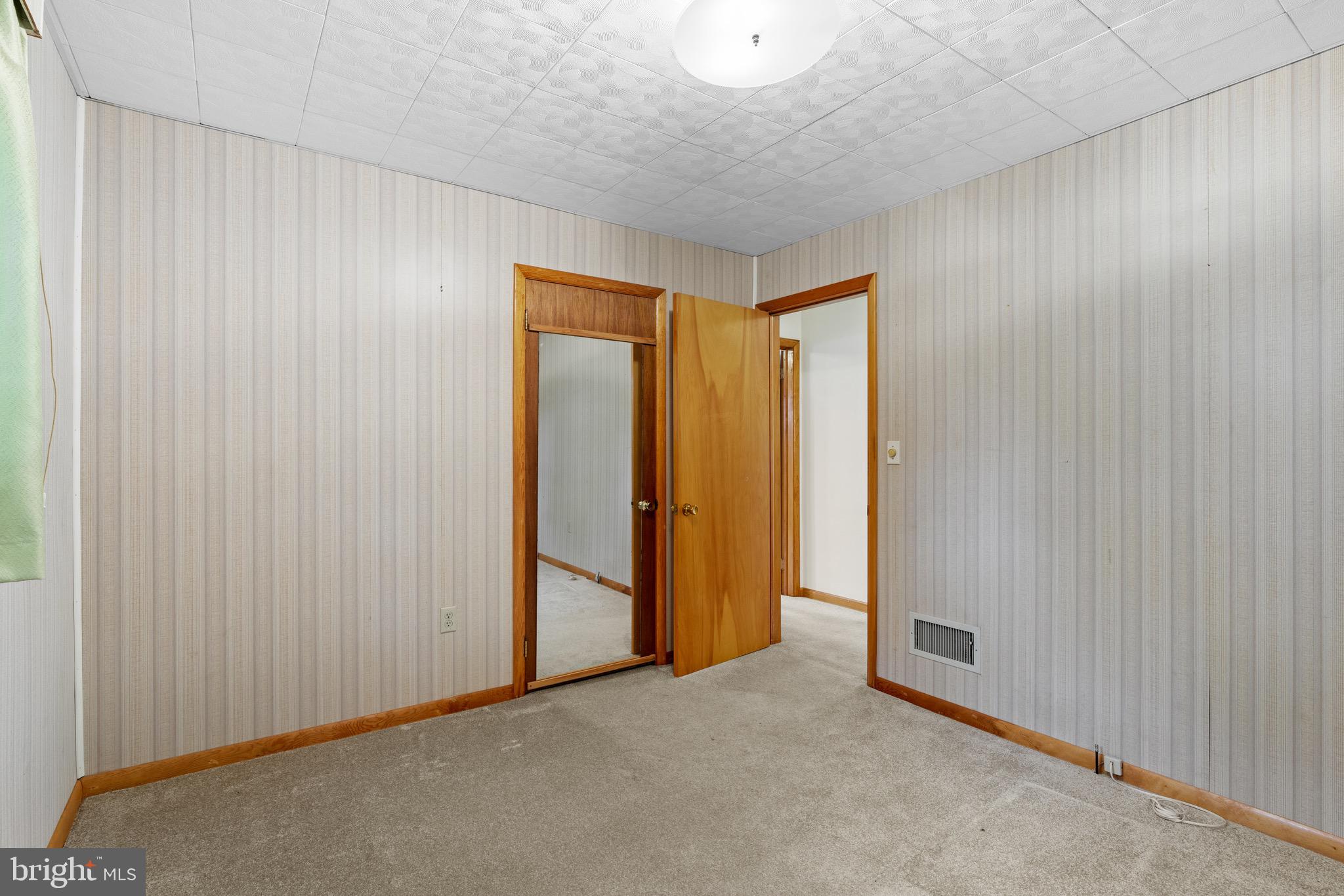 PLEASANT HILLS - Residential