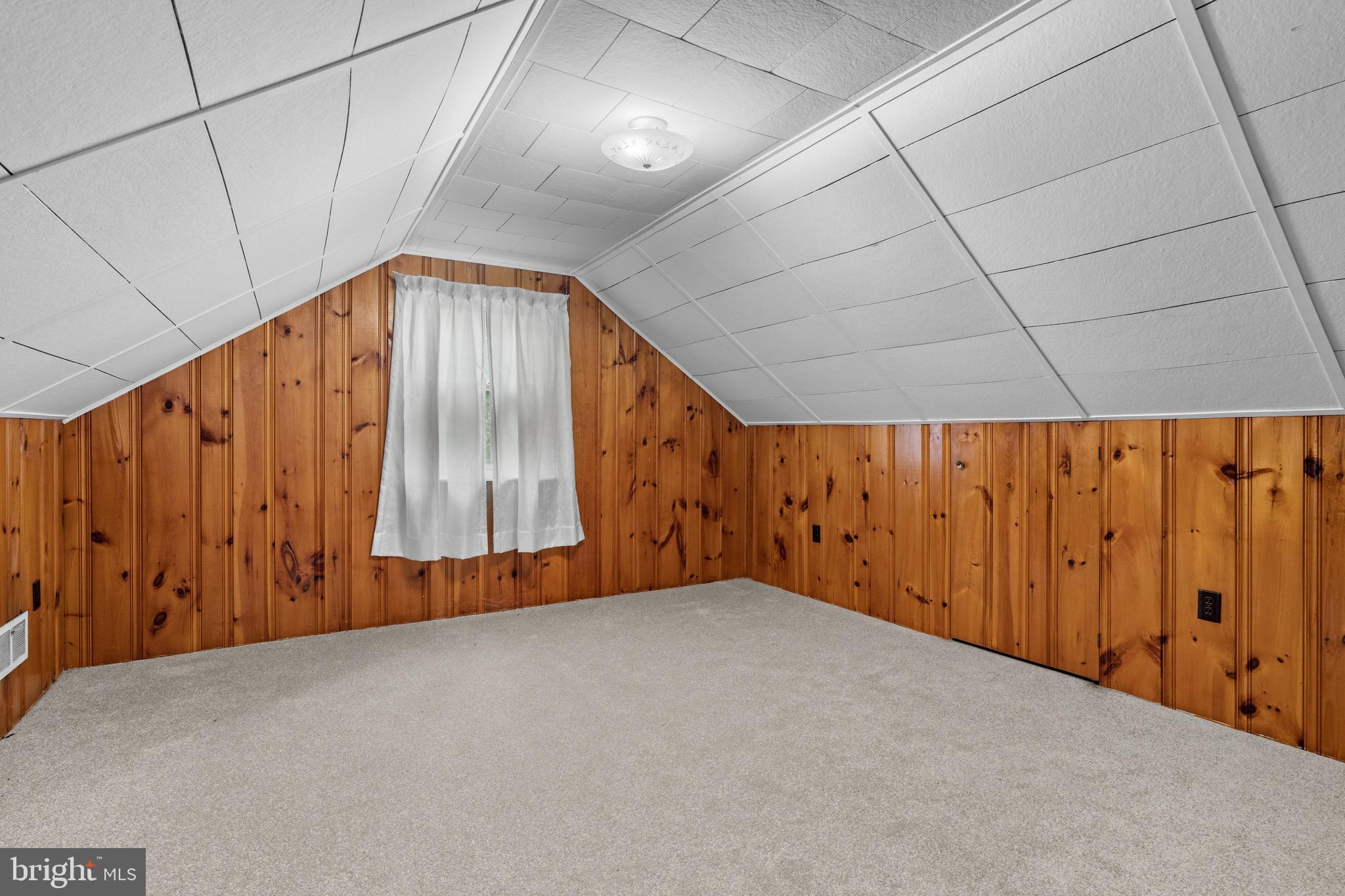 PLEASANT HILLS - Residential