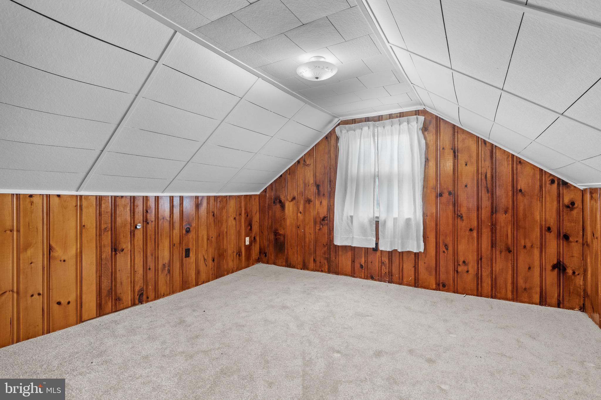 PLEASANT HILLS - Residential