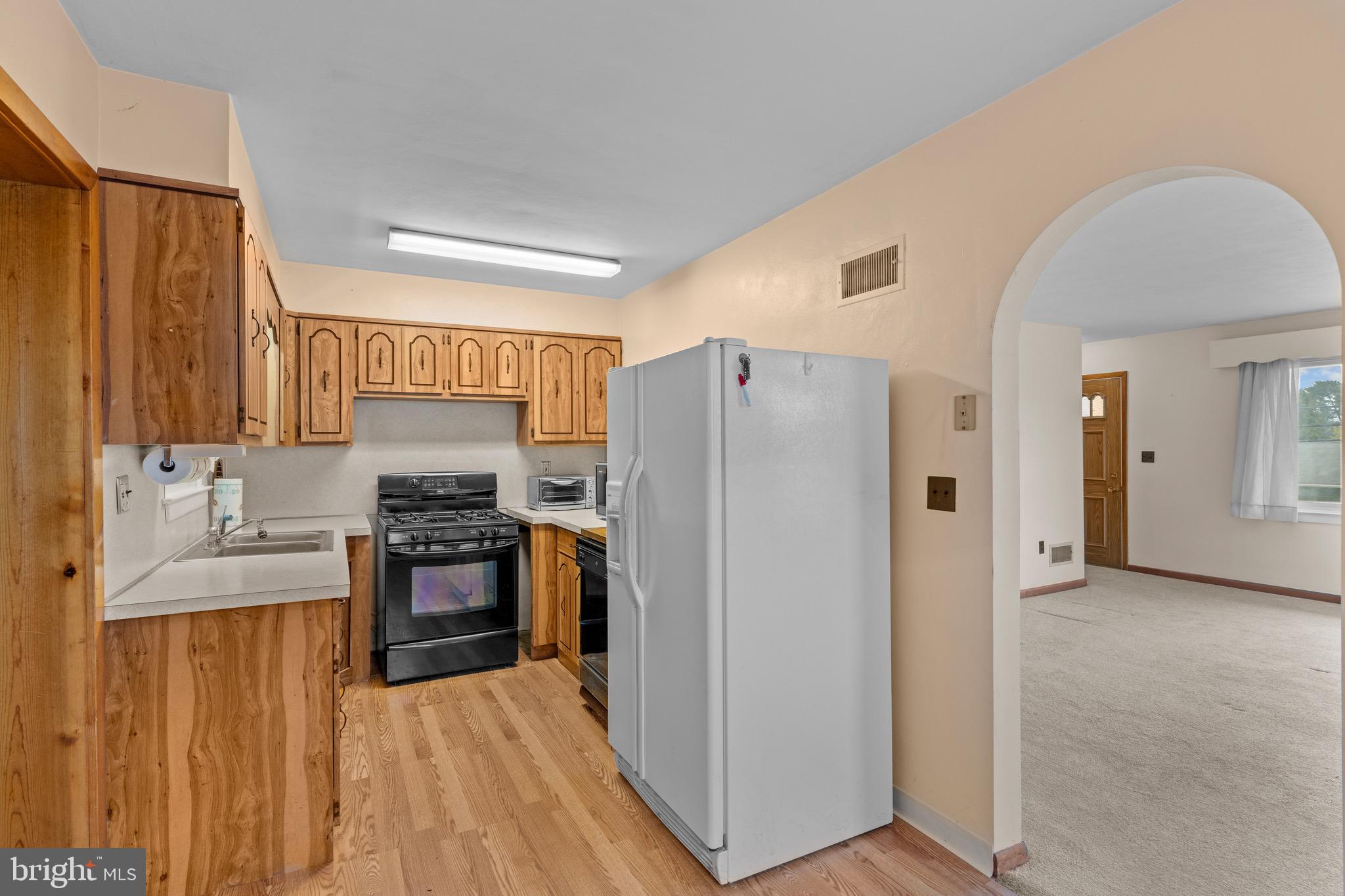 PLEASANT HILLS - Residential