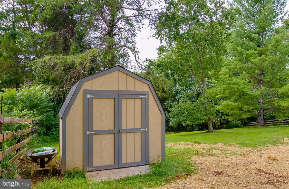 ROLLING ACRES - Residential
