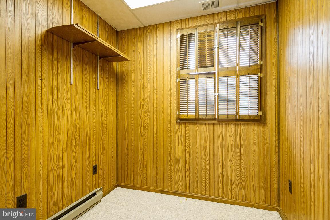 ROLLING ACRES - Residential