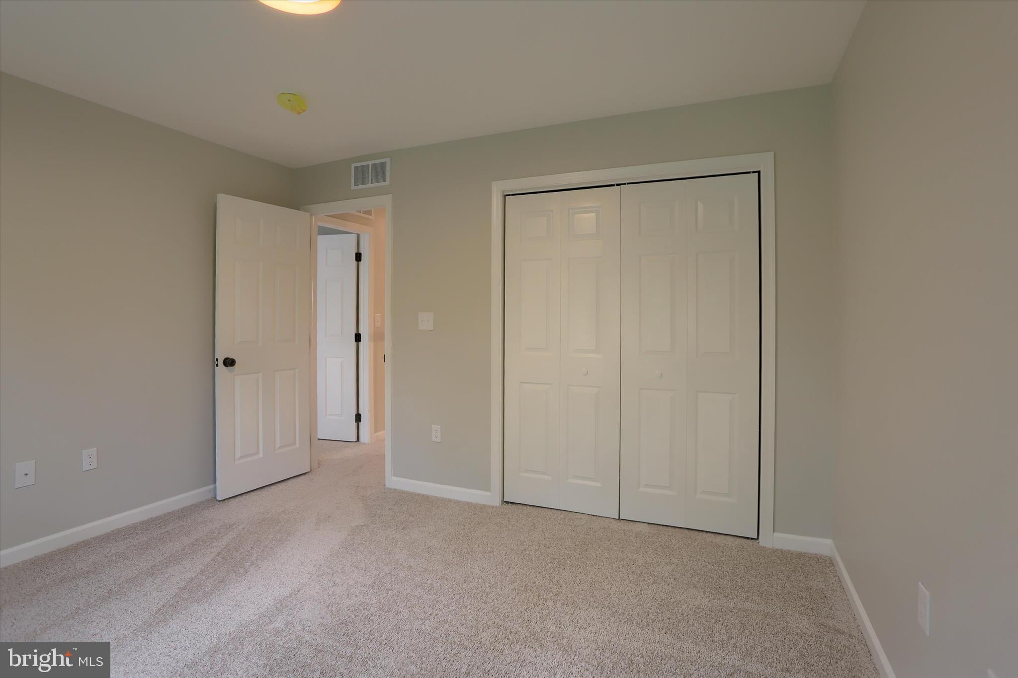 TOWNES AT CROSS CREEK - Residential