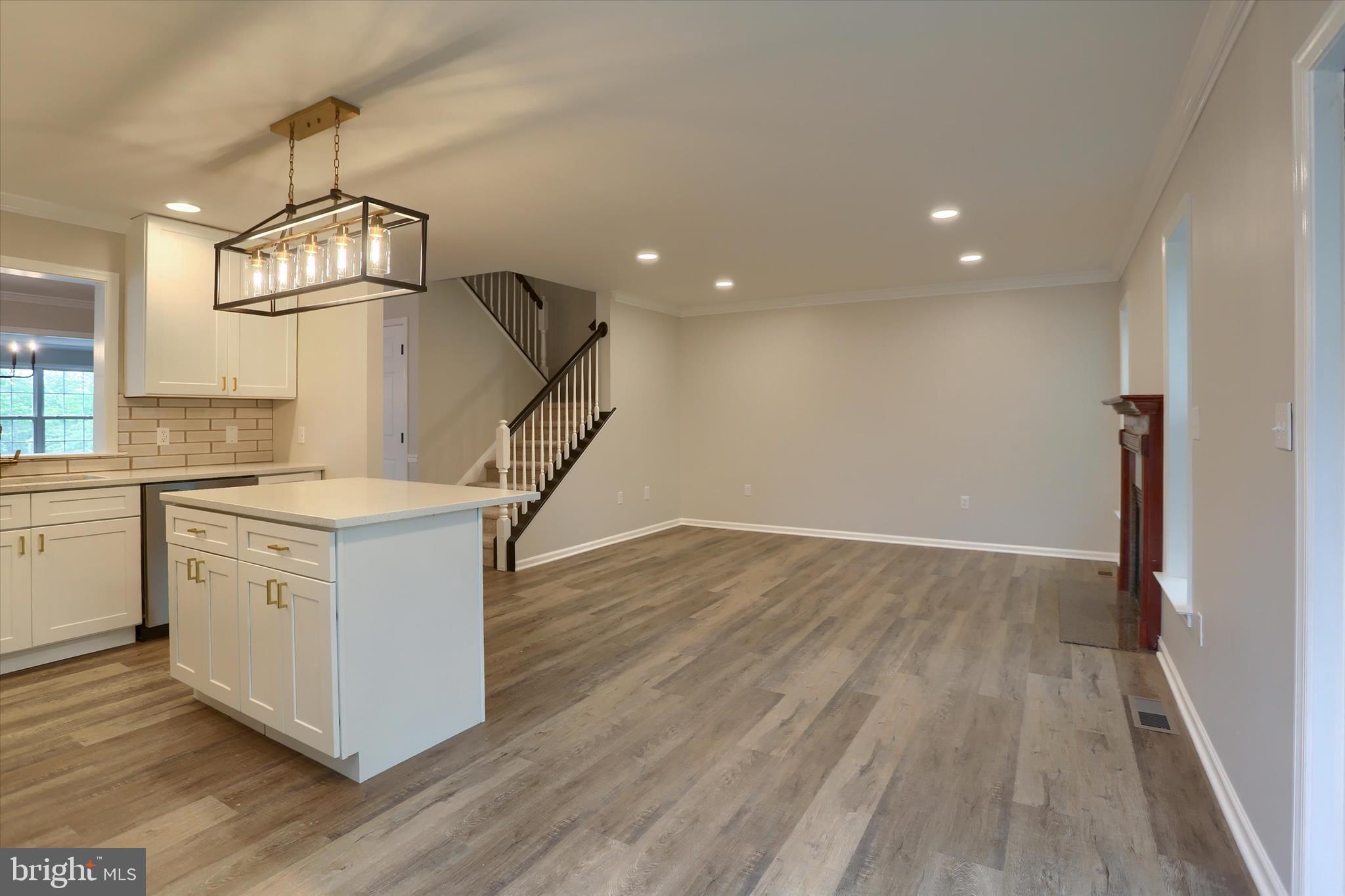 TOWNES AT CROSS CREEK - Residential
