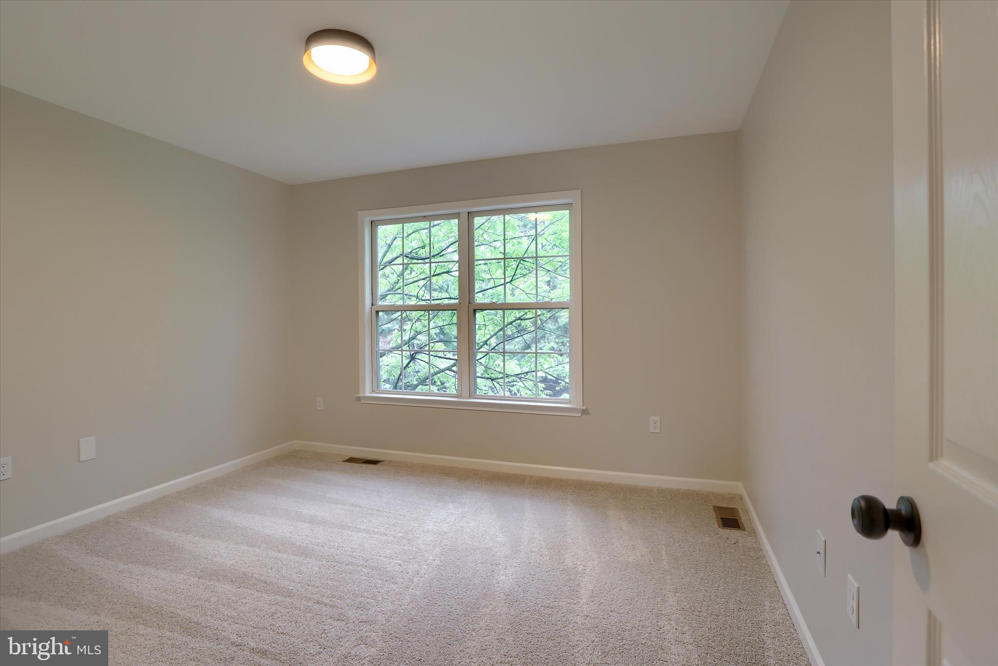 TOWNES AT CROSS CREEK - Residential