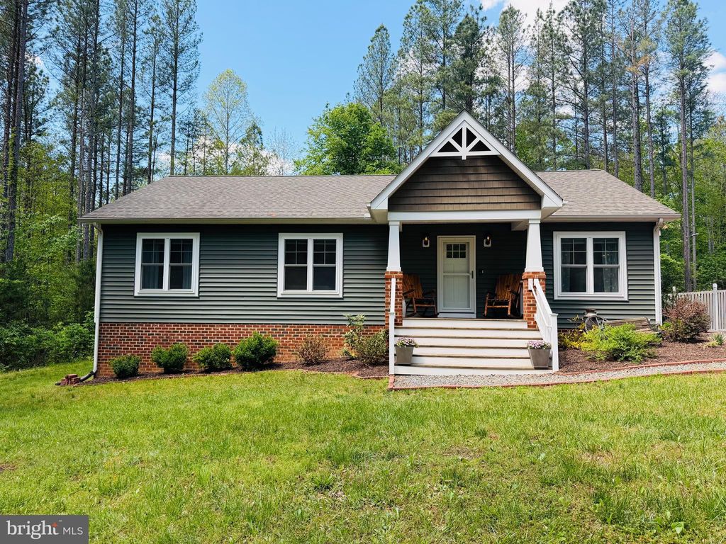 Photo of 844 Manchester Road, BUMPASS, VA 23024 (MLS # VALA2009764)