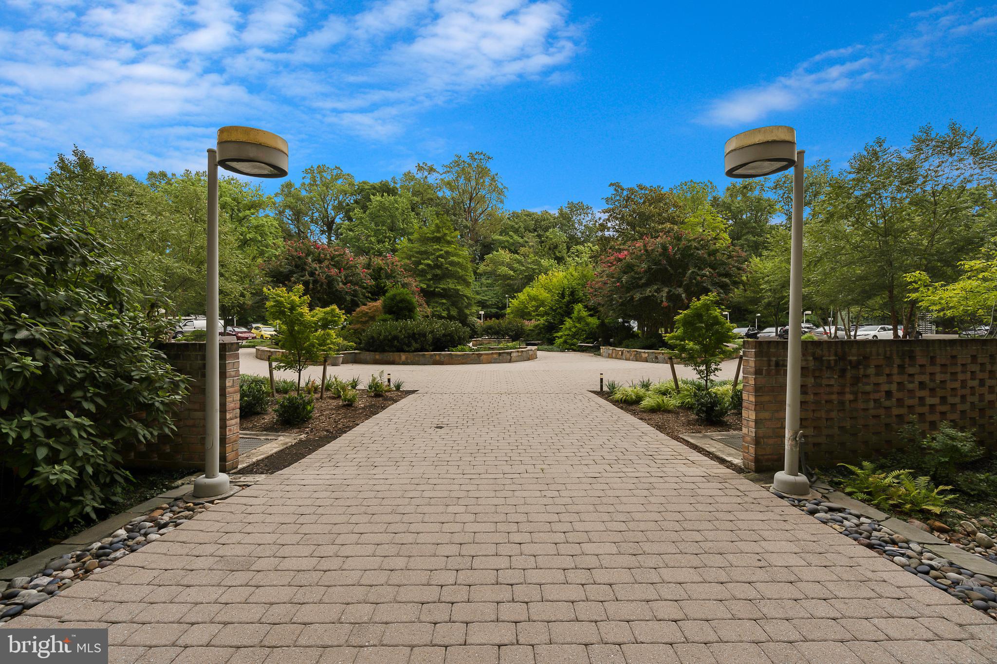 PARKSIDE PLAZA CODM - Residential