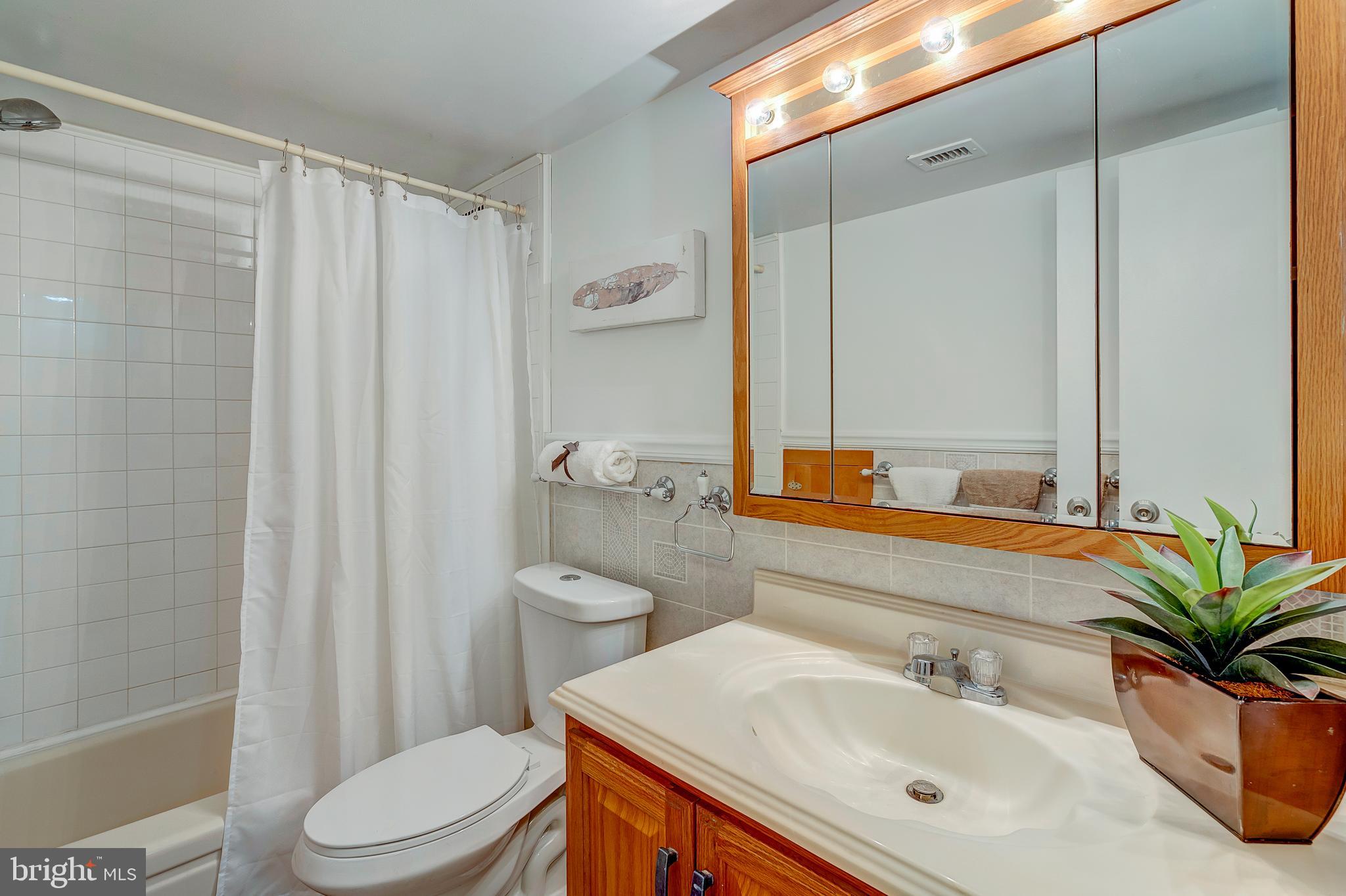 PARKSIDE PLAZA CODM - Residential