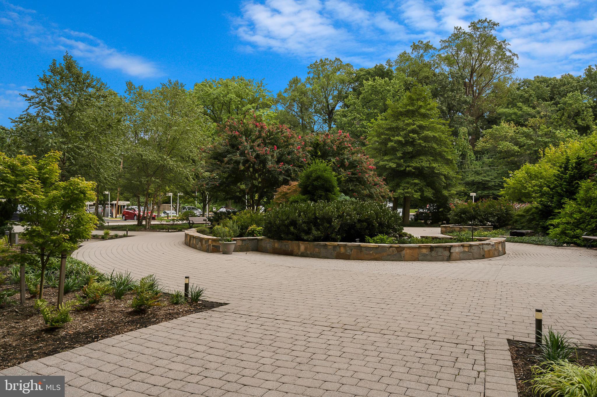 PARKSIDE PLAZA CODM - Residential