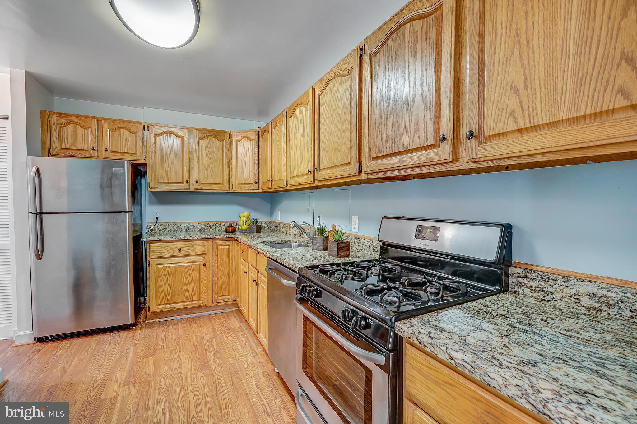 PARKSIDE PLAZA CODM - Residential