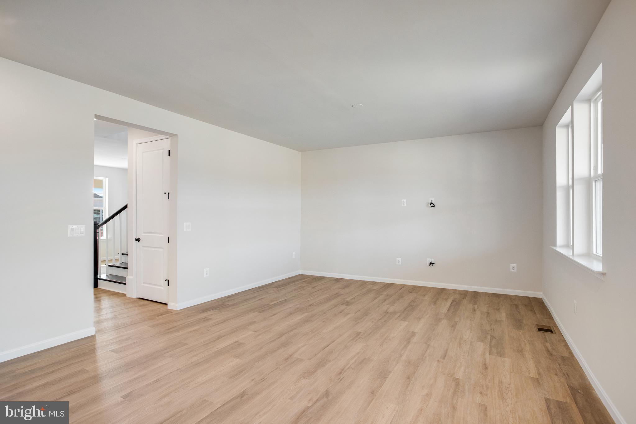 SEASONS AT ROUND MILL MEADOWS - Residential