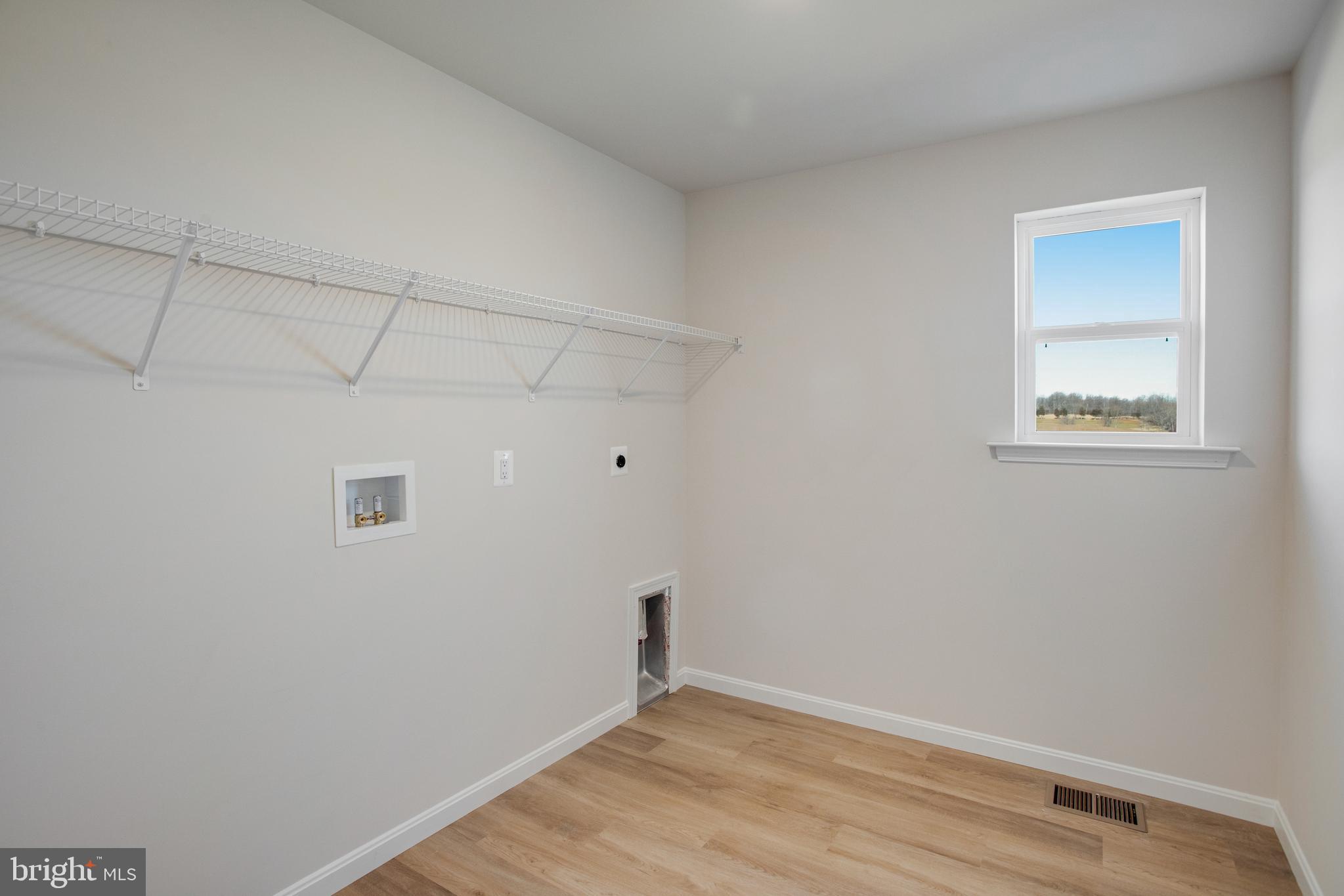 SEASONS AT ROUND MILL MEADOWS - Residential