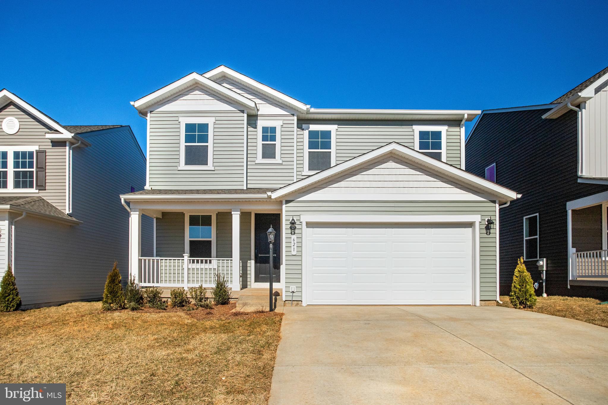 SEASONS AT ROUND MILL MEADOWS - Residential