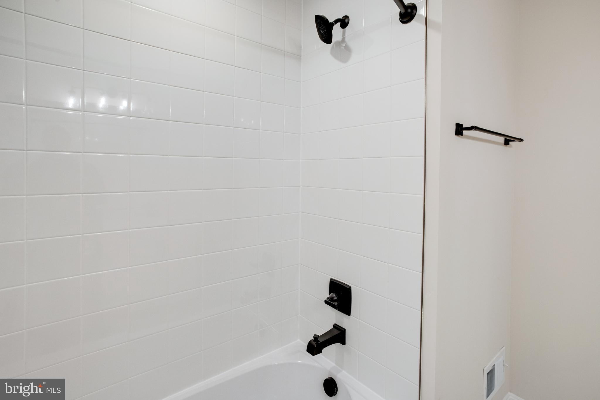 SEASONS AT ROUND MILL MEADOWS - Residential