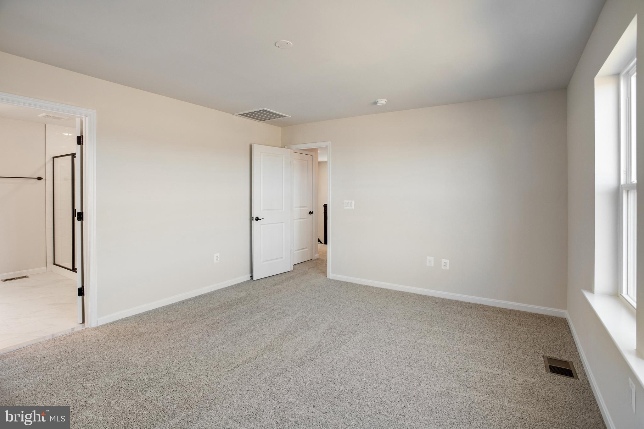 SEASONS AT ROUND MILL MEADOWS - Residential