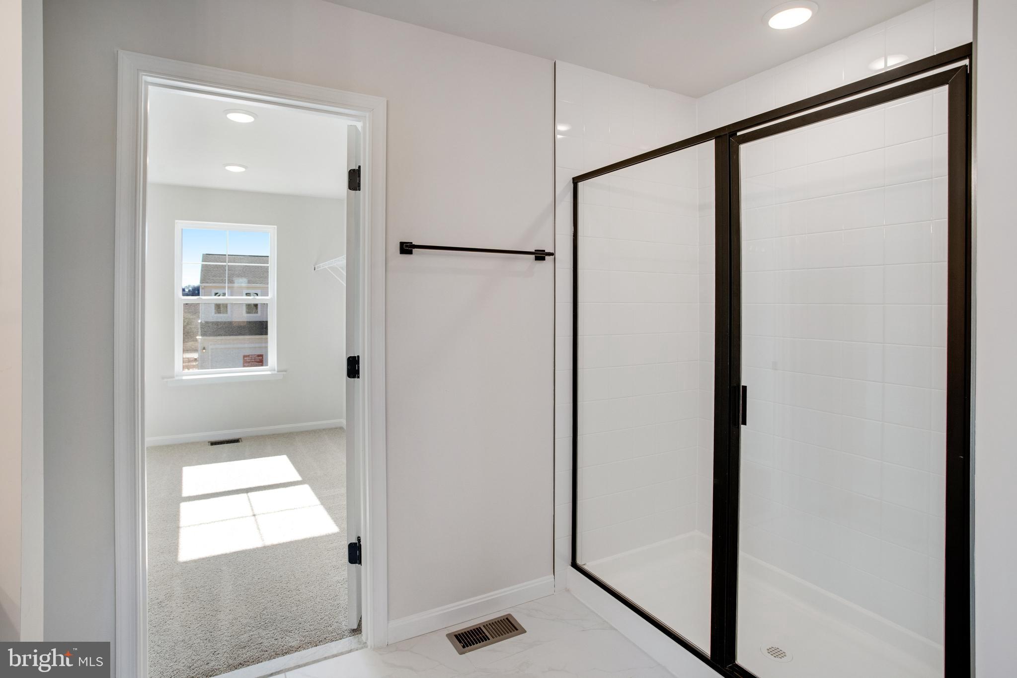 SEASONS AT ROUND MILL MEADOWS - Residential