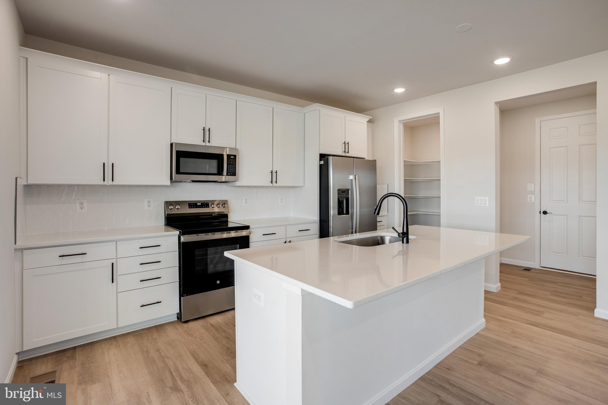 SEASONS AT ROUND MILL MEADOWS - Residential