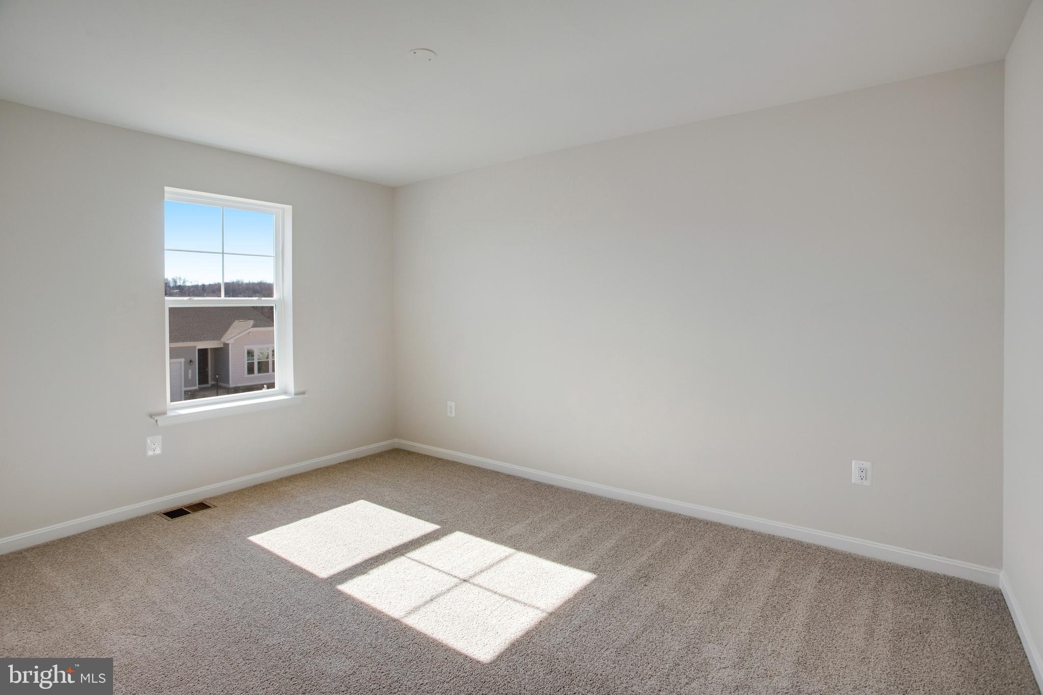 SEASONS AT ROUND MILL MEADOWS - Residential