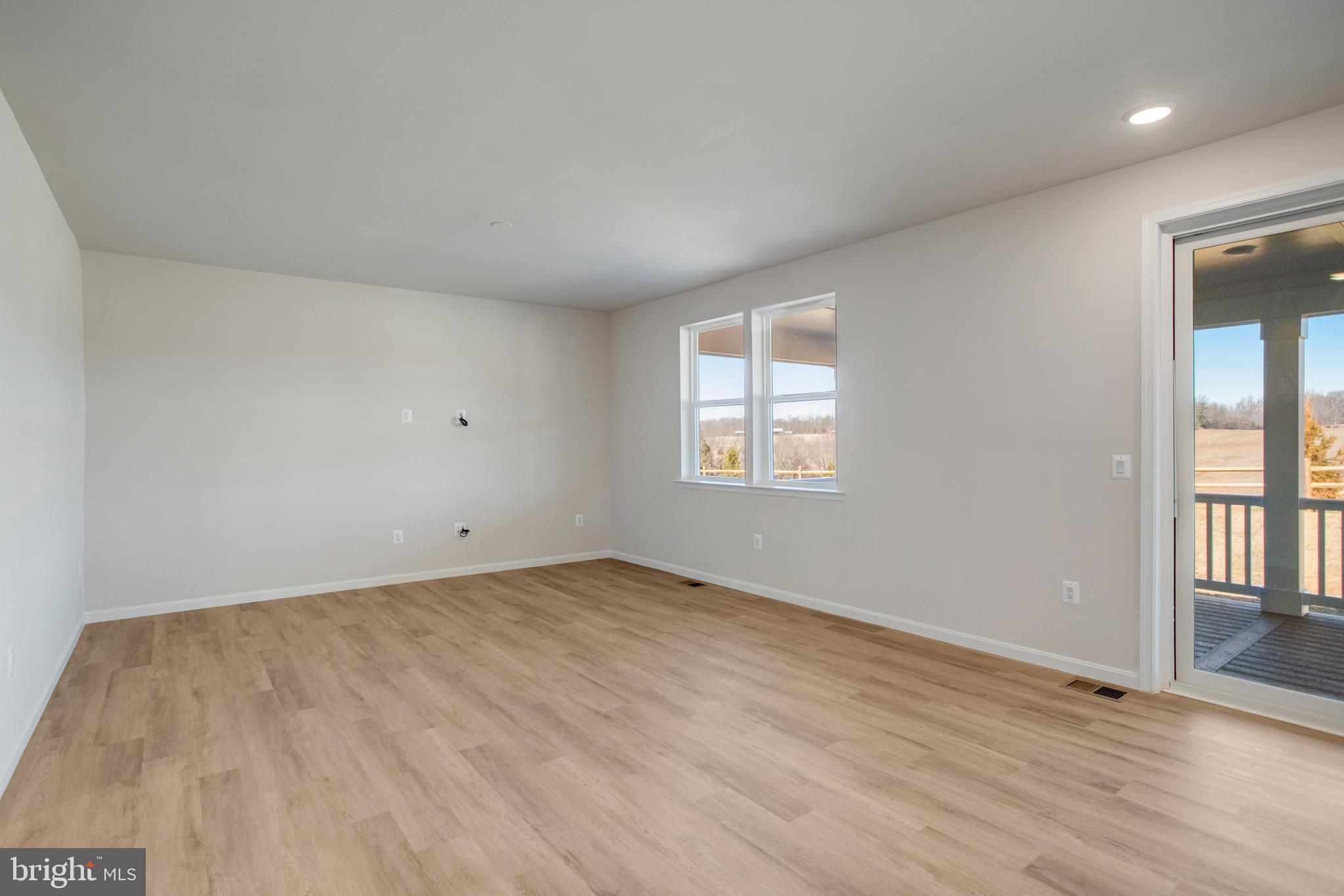 SEASONS AT ROUND MILL MEADOWS - Residential