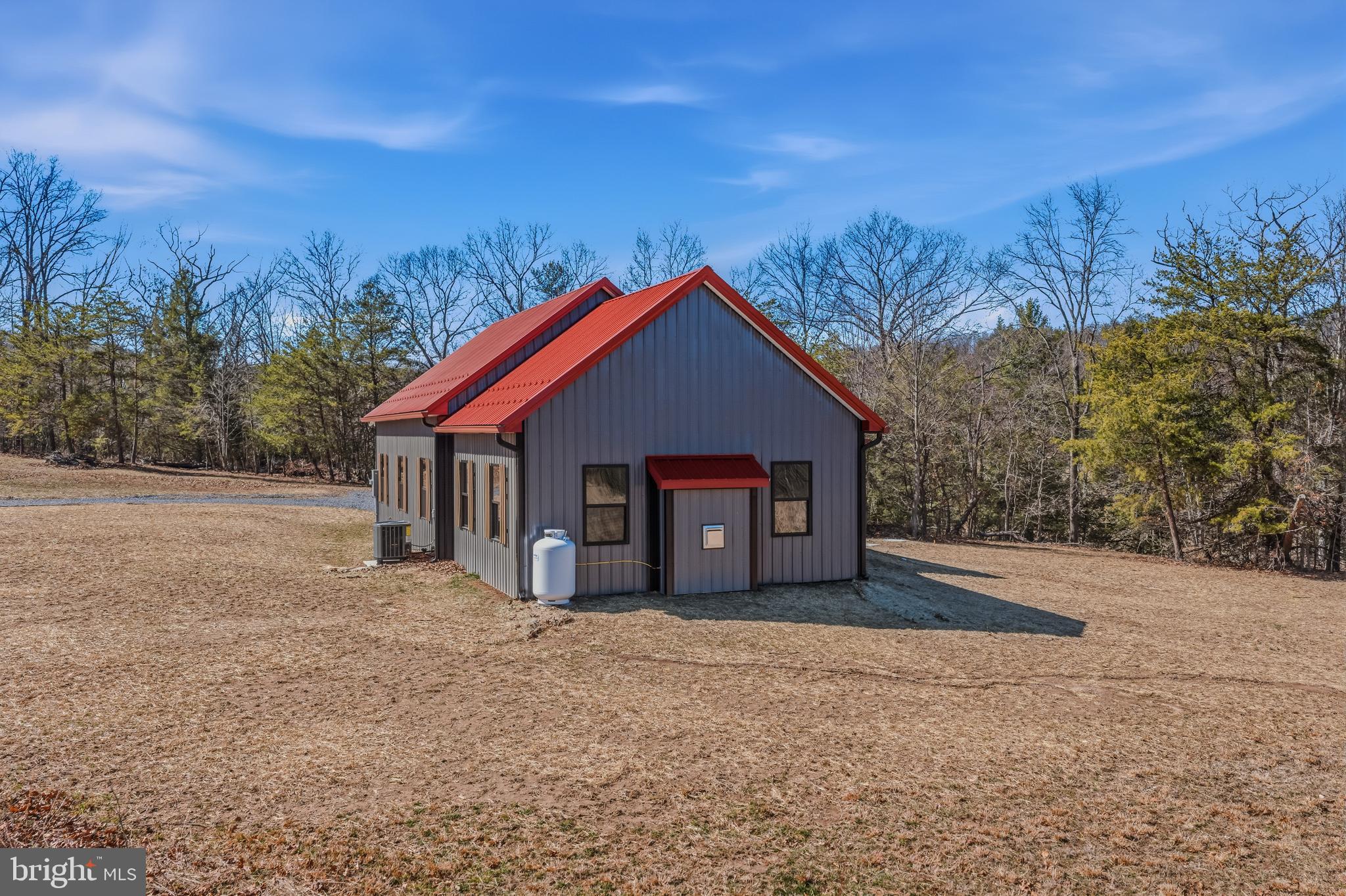 SLEEPY CREEK ORCHARD - Residential