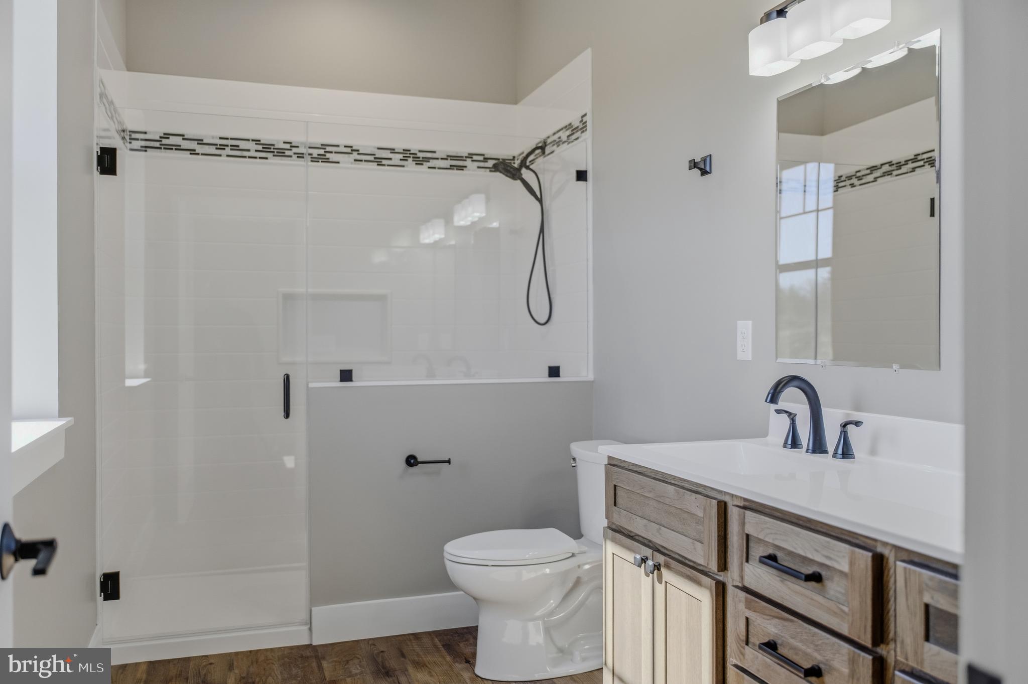 SLEEPY CREEK ORCHARD - Residential