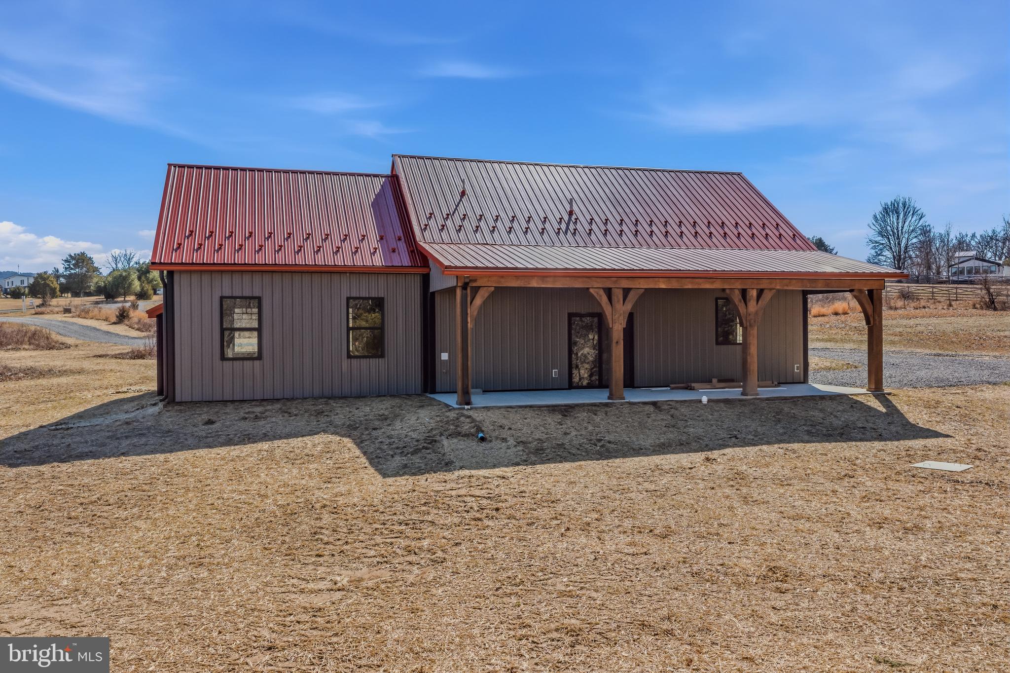 SLEEPY CREEK ORCHARD - Residential