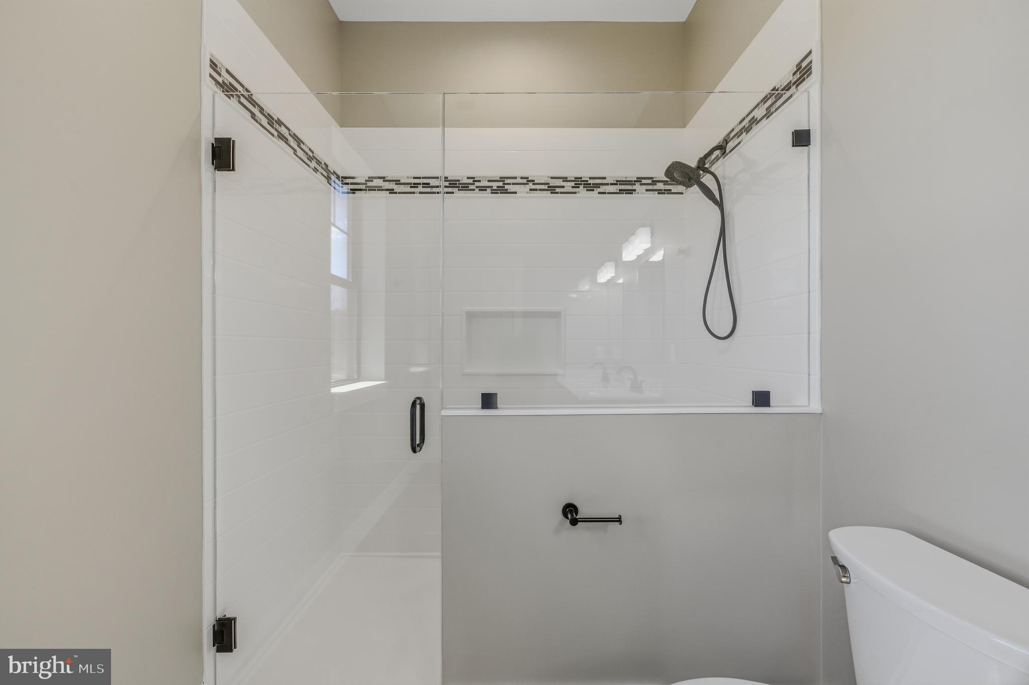 SLEEPY CREEK ORCHARD - Residential