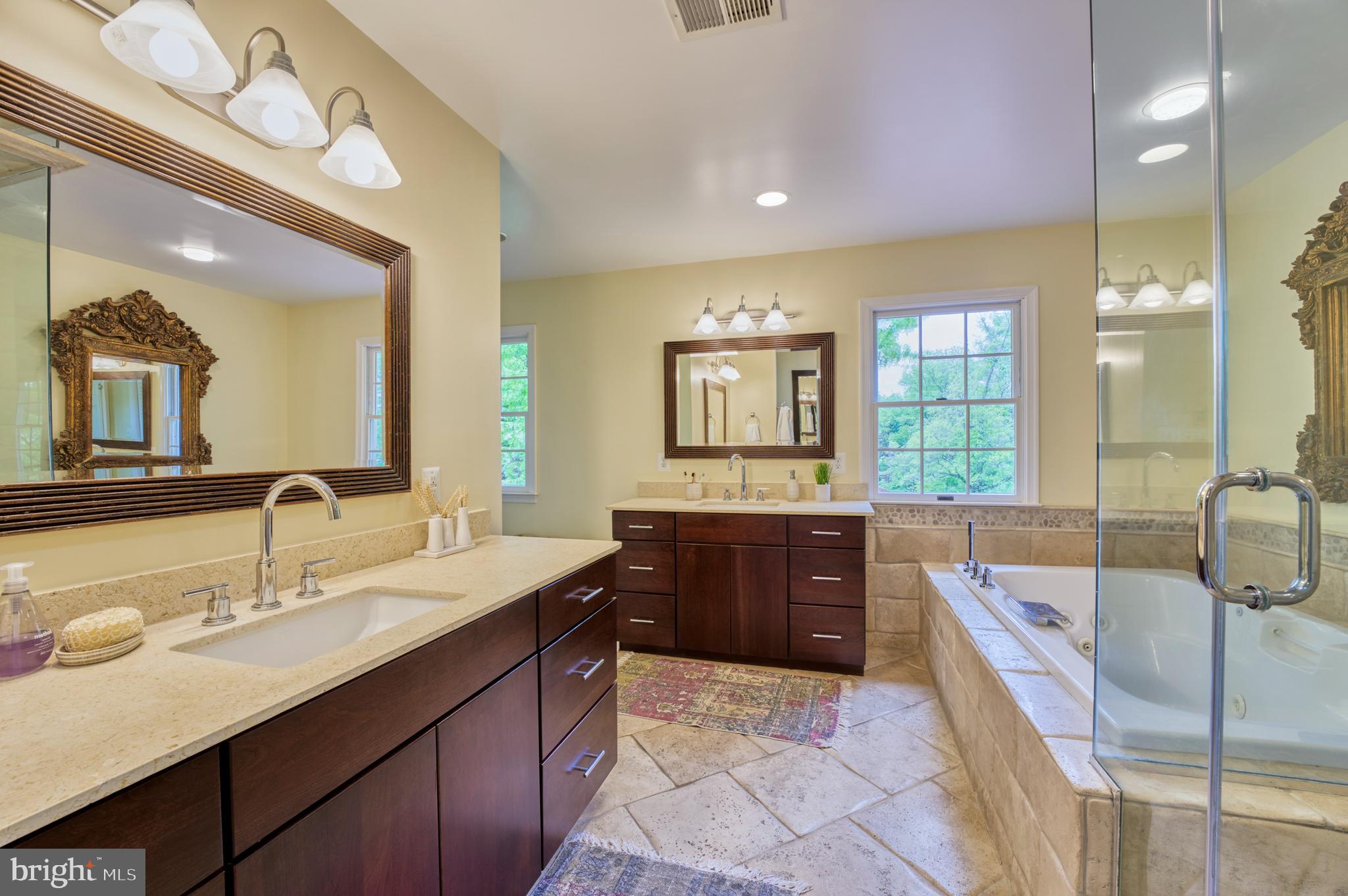 LINCOLN - Residential