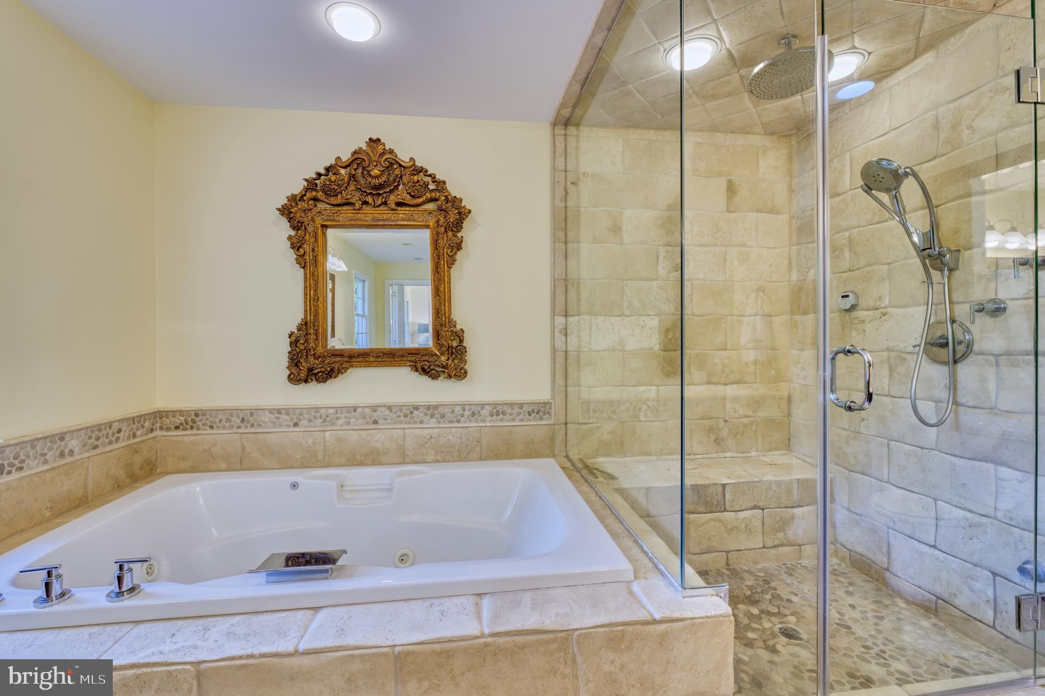 LINCOLN - Residential