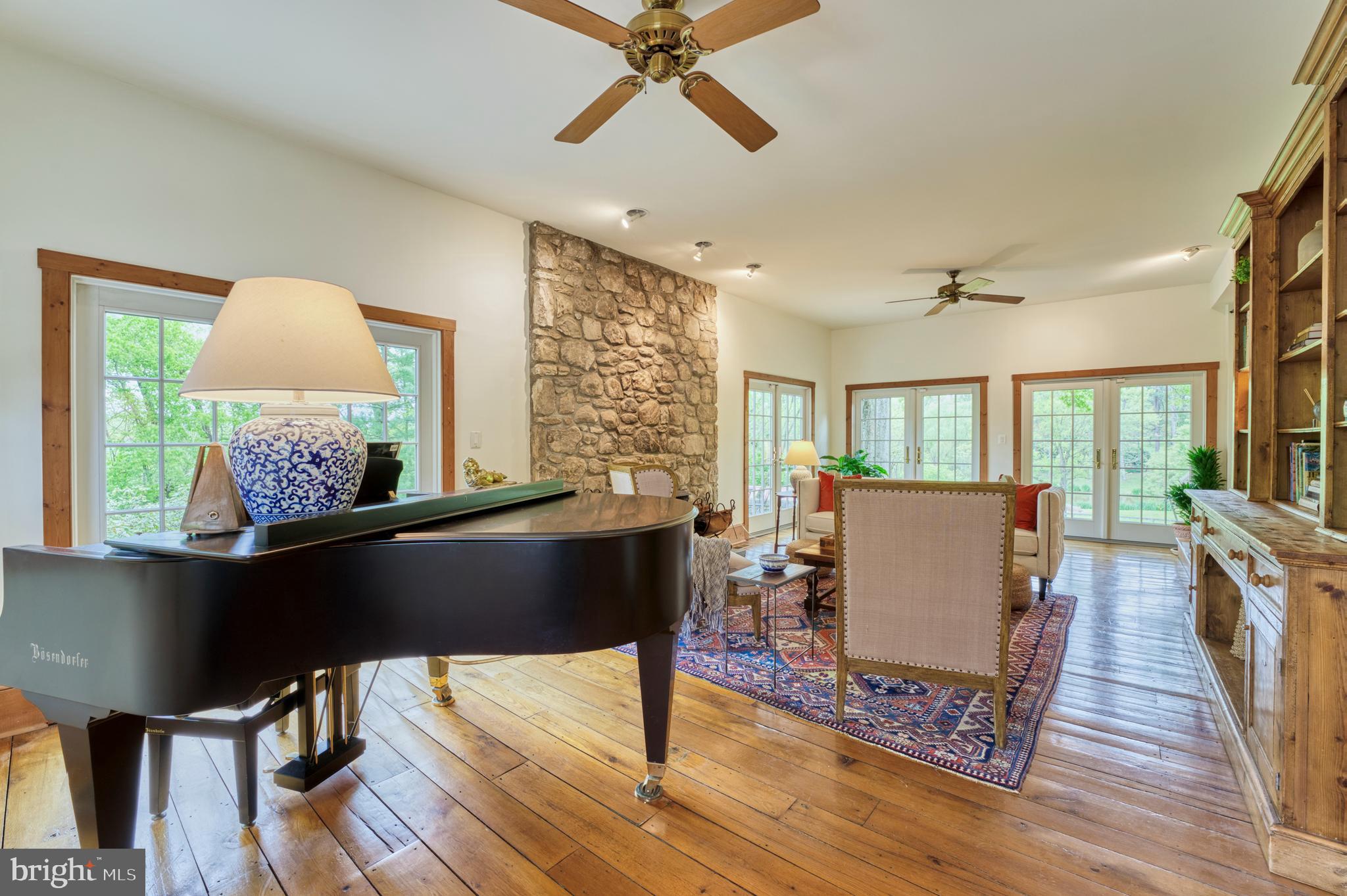 LINCOLN - Residential