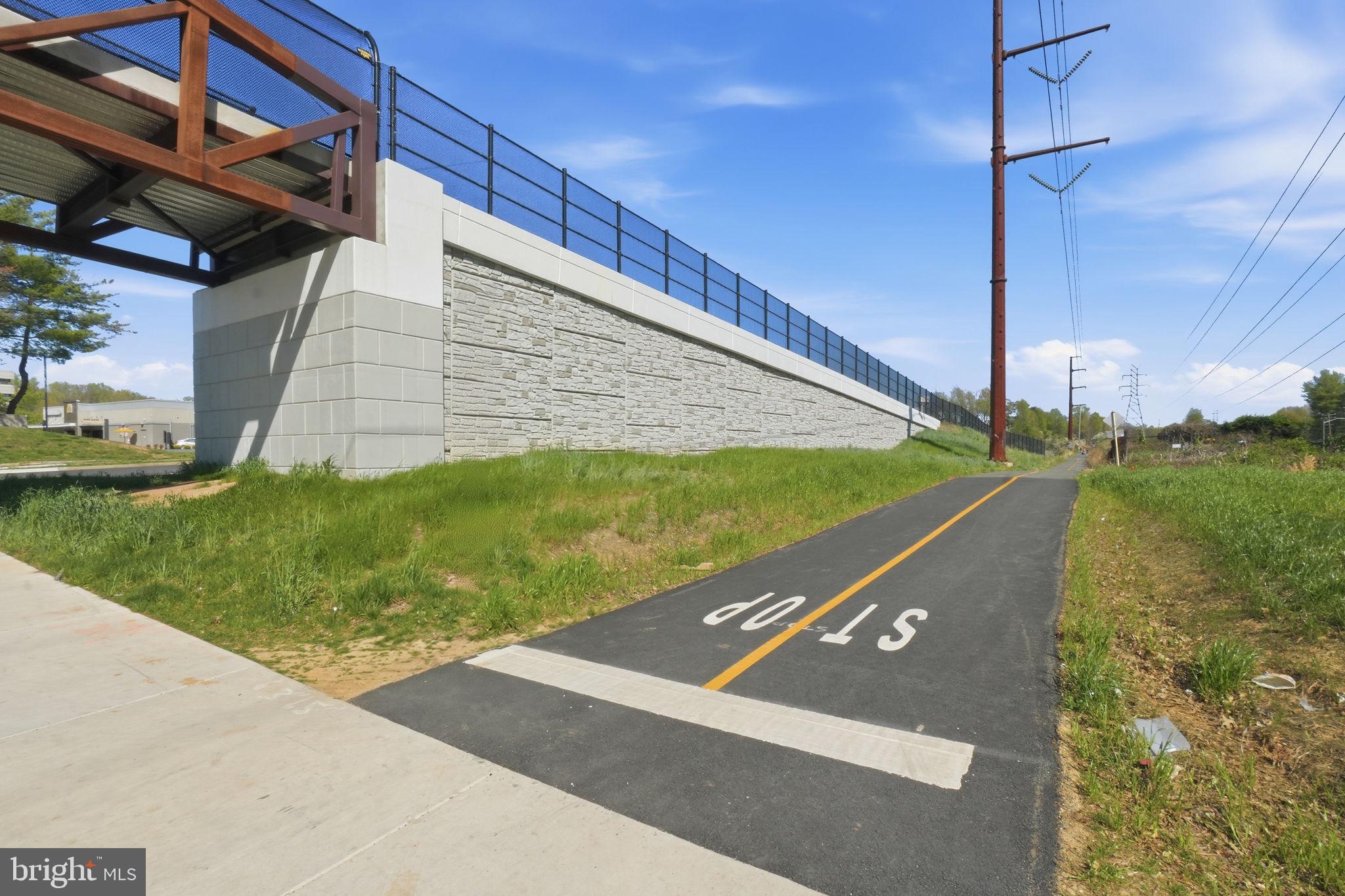 CHESTNUT GROVE - Residential