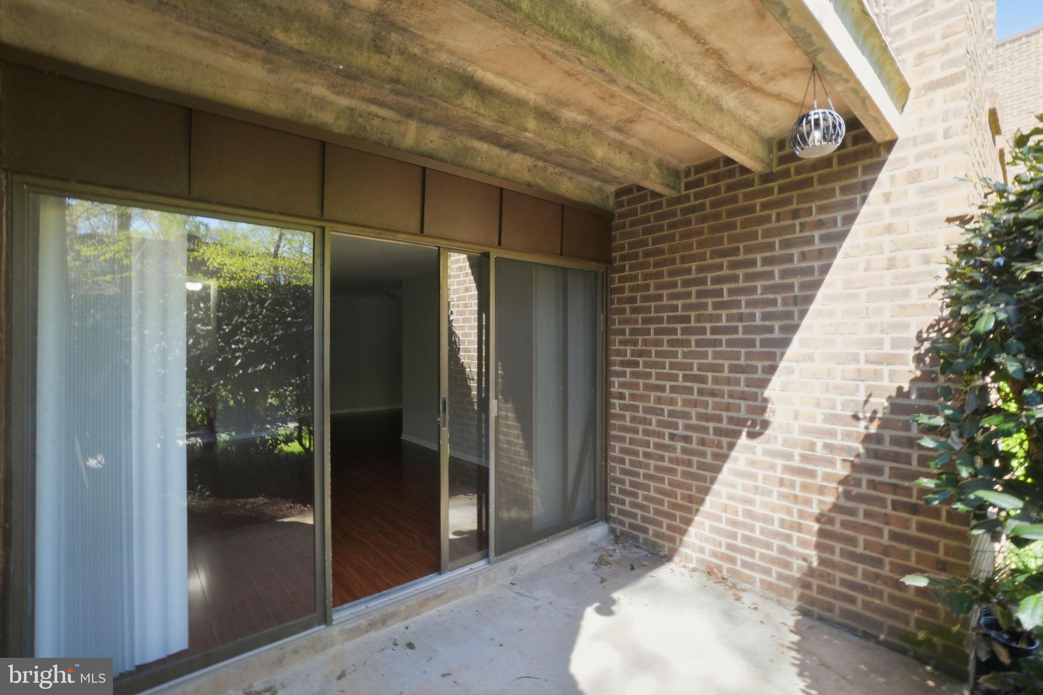 CHESTNUT GROVE - Residential