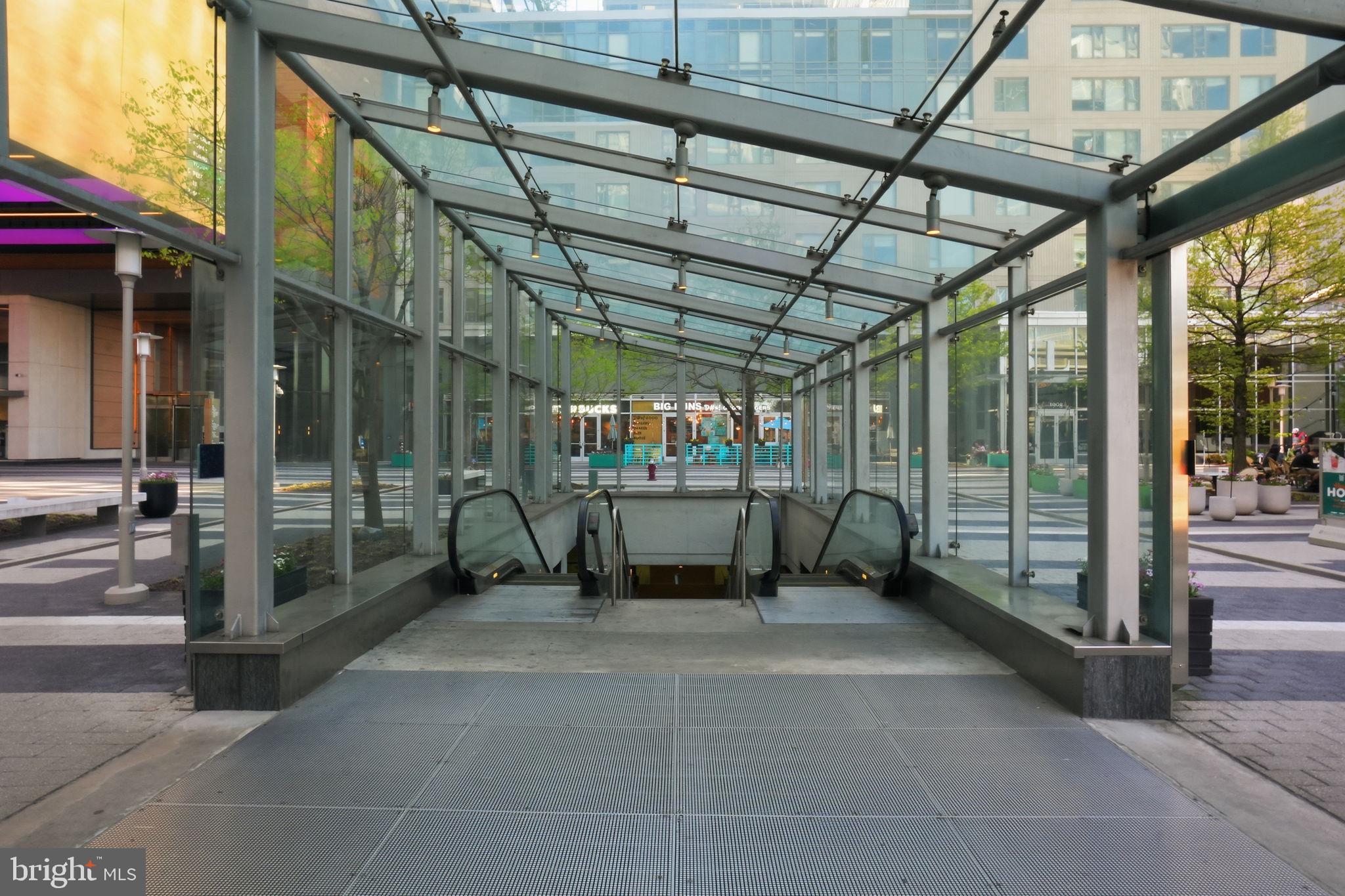 CHESTNUT GROVE - Residential